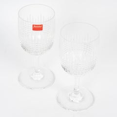 Due bicchieri di cristallo Baccarat per un Tête à Tête, 20° secolo.