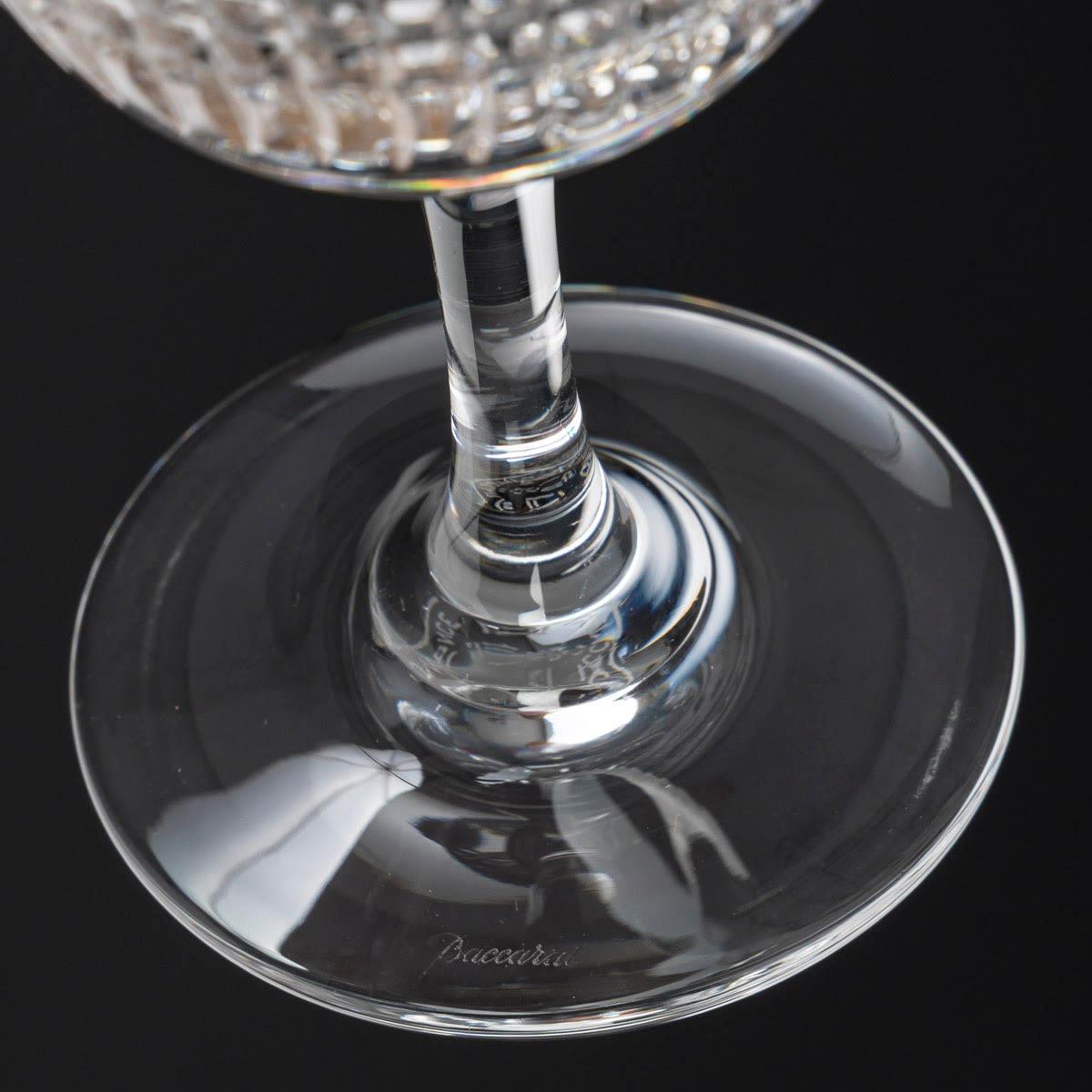 Français Deux verres en cristal de Baccarat pour un Tête à Tête, 20e siècle. en vente