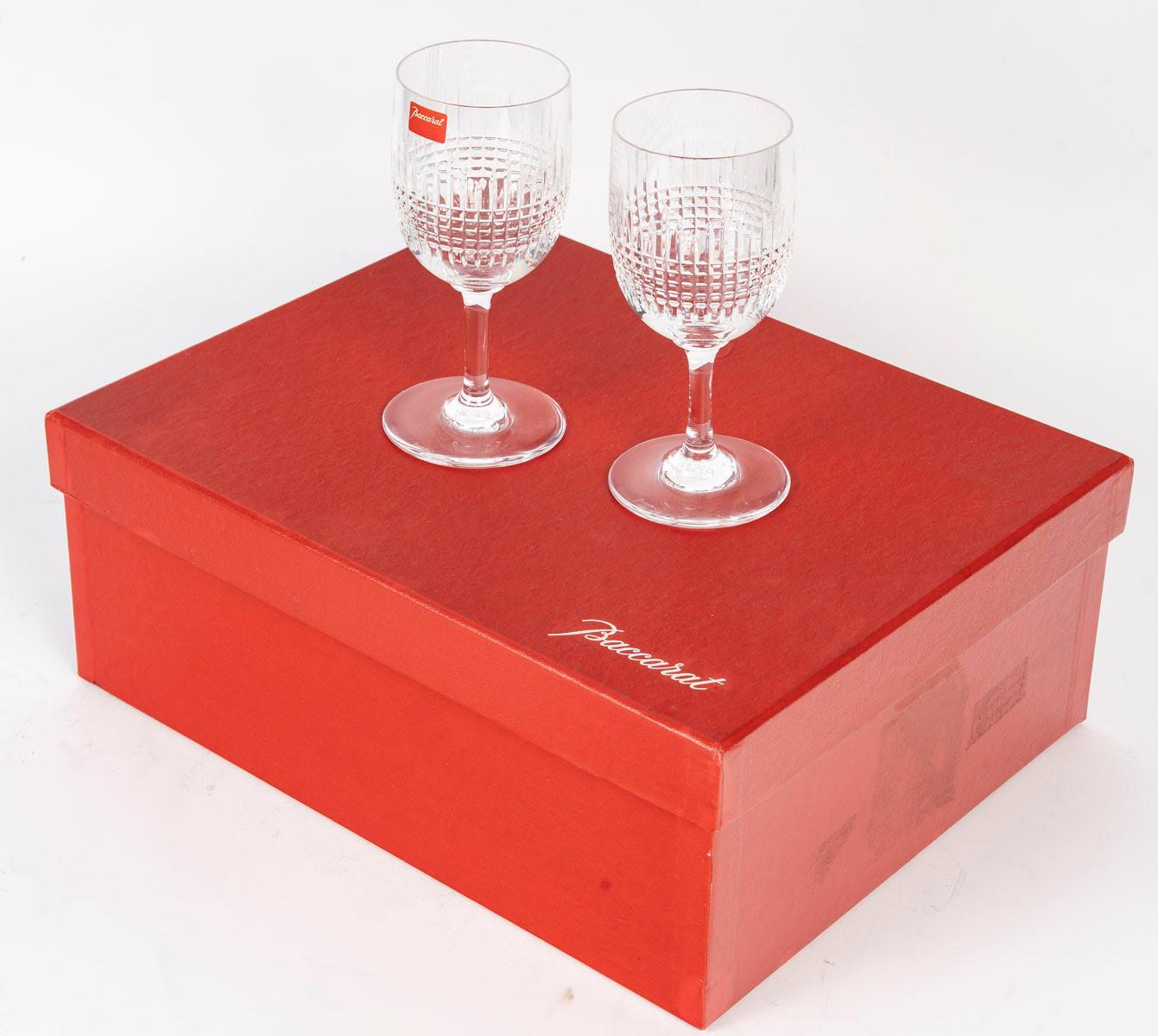 20ième siècle Deux verres en cristal de Baccarat pour un Tête à Tête, 20e siècle. en vente