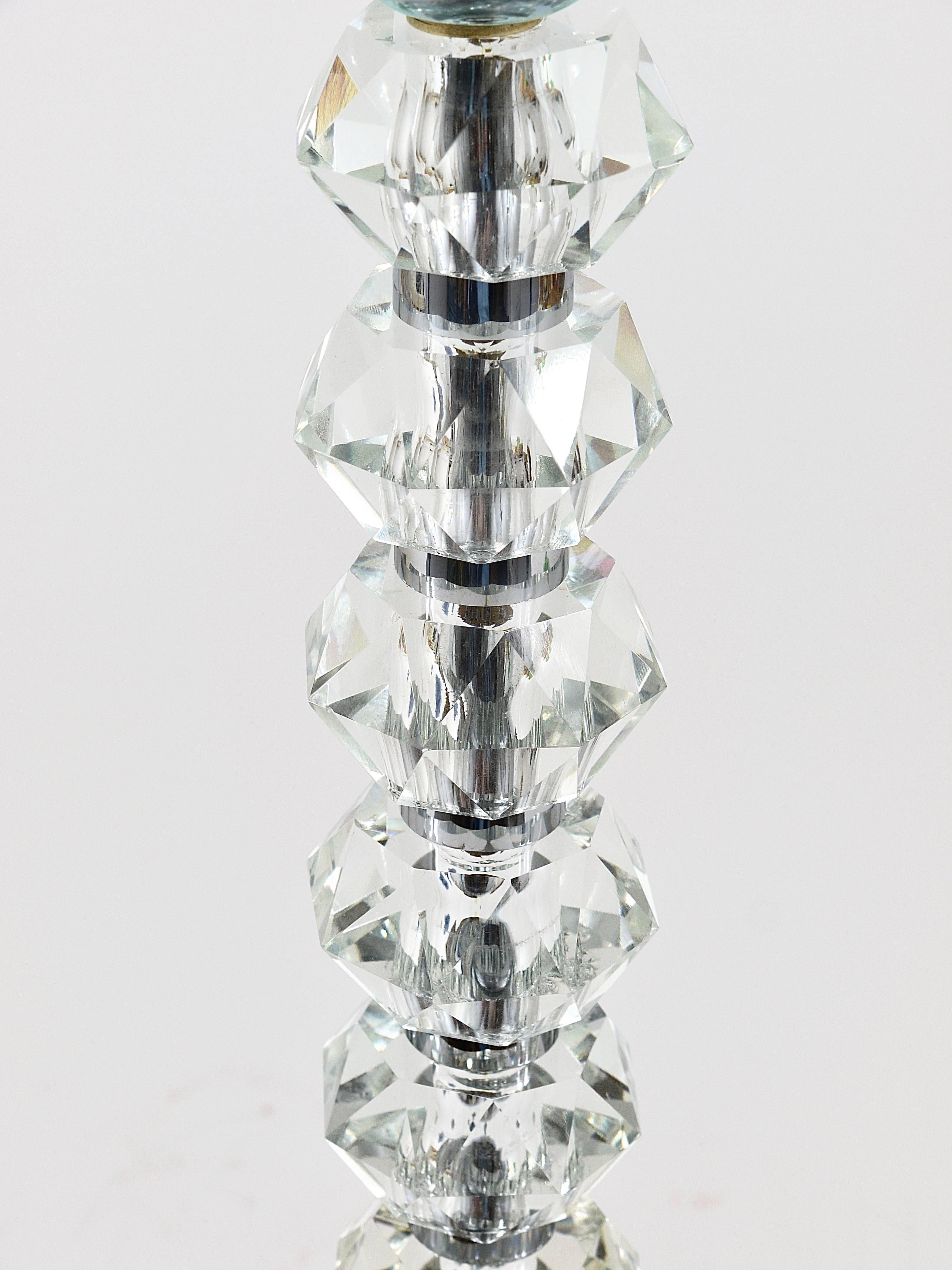 Dos lámparas de mesa Bakalowits con enormes cristales de diamante facetados, Austria, años 70 en venta 1