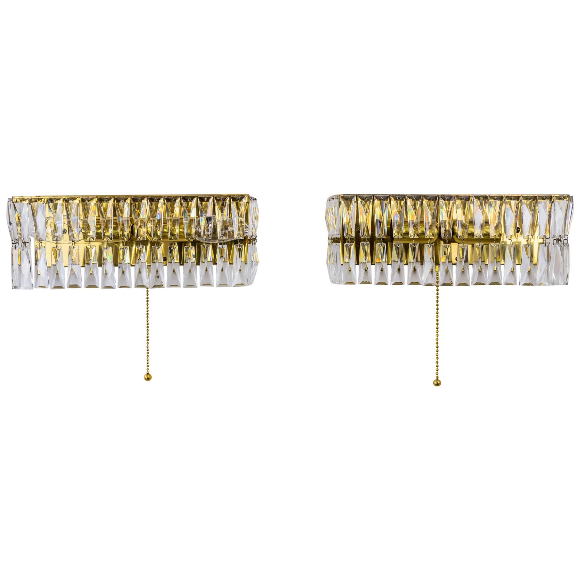 Two Bakalowits Wall Lamps, circa 1960s For Sale