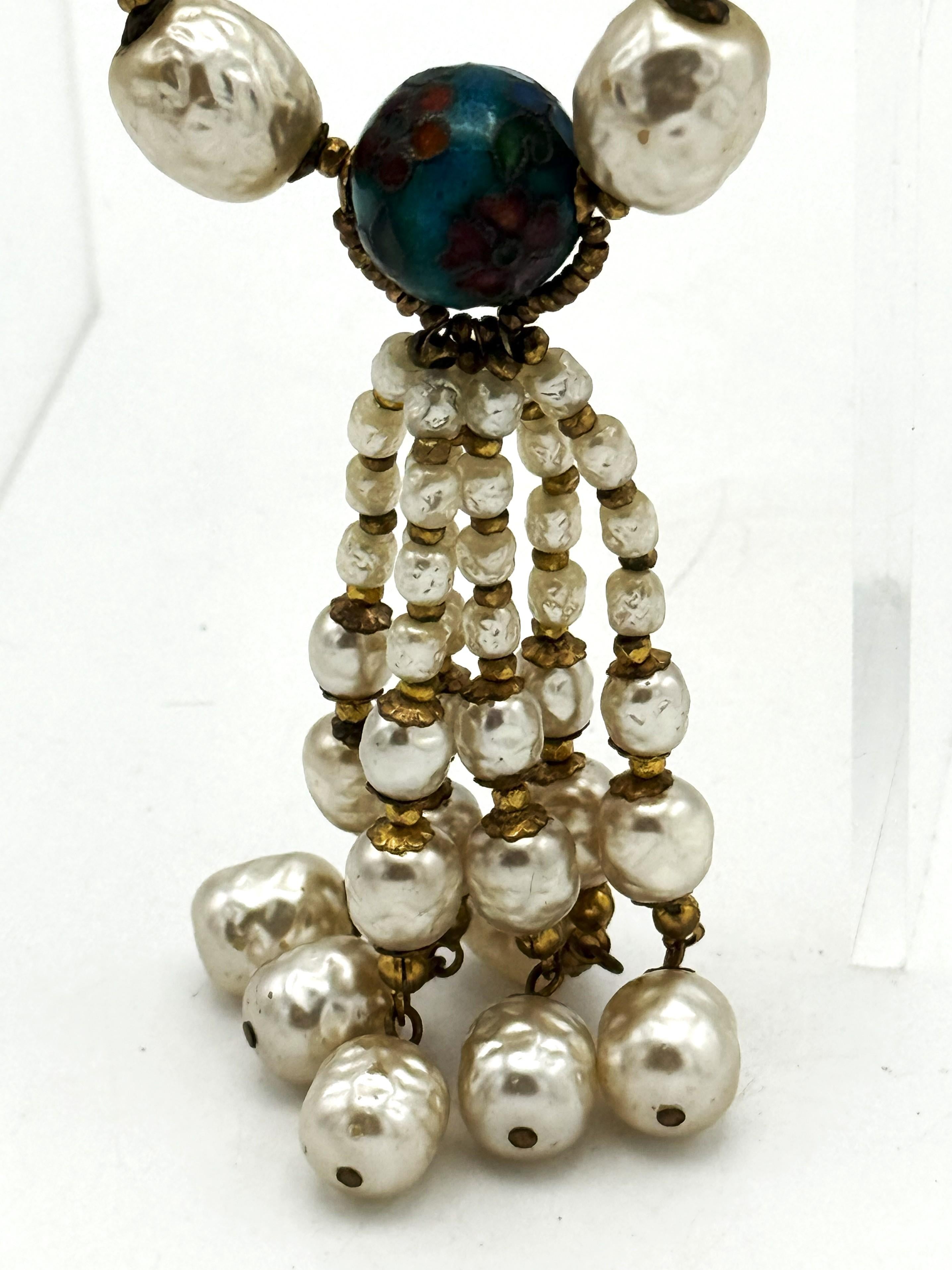 Two baroque pearl necklaces by Miriam Haskell US from the 1950s one with tassels en vente 7