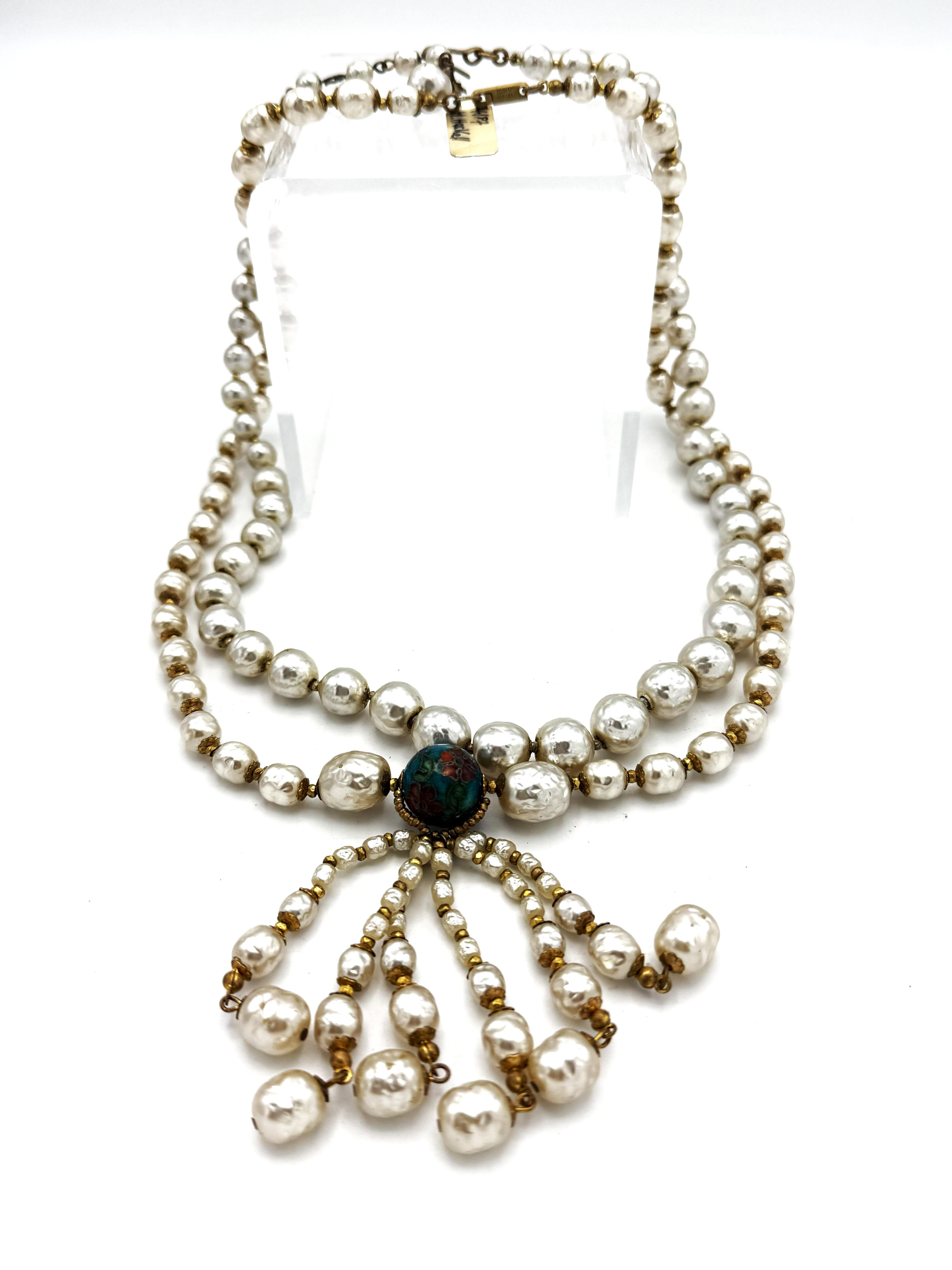 Two baroque pearl necklaces by Miriam Haskell US from the 1950s one with tassels en vente 14