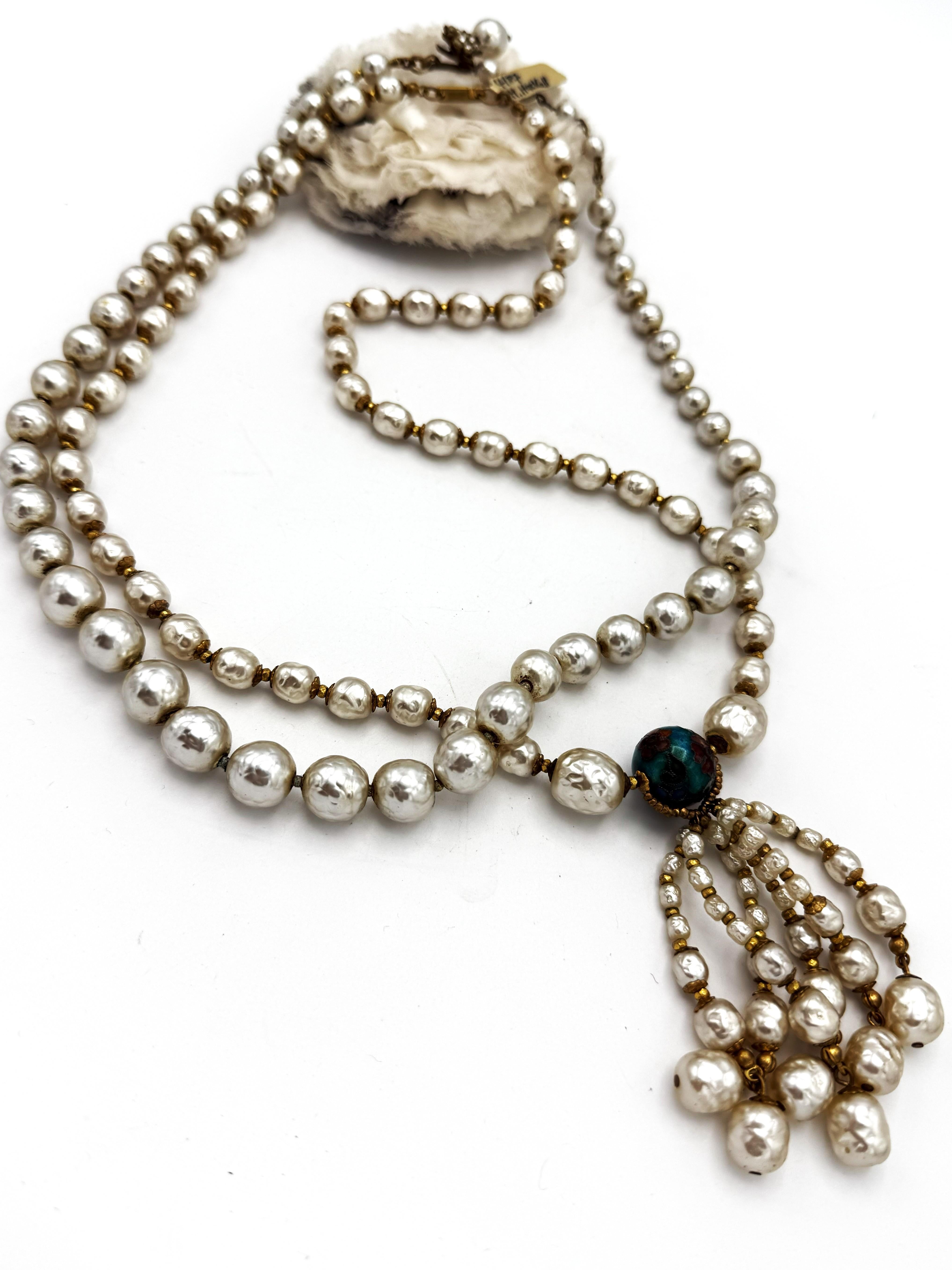 Two baroque pearl necklaces by Miriam Haskell US from the 1950s one with tassels en vente 1