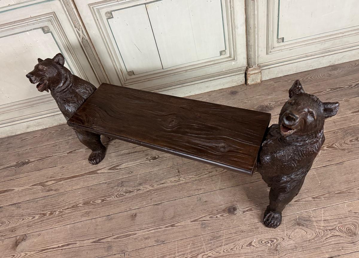 Francese Due orsi di Berna o Brienz, noti come orsi della Black Forest, che formano una panchina, 19t in vendita