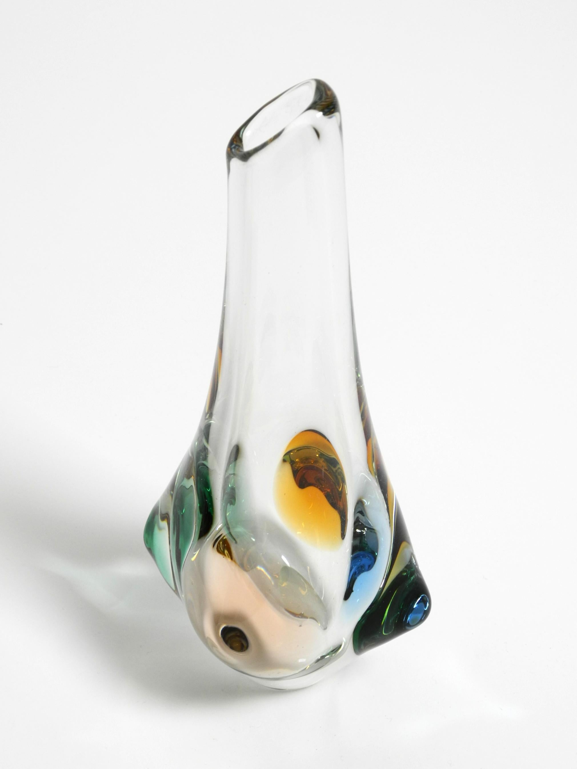 Two beautiful 1960s crystal glass vases by Miroslav Klinger for Bohemia Glass For Sale 11