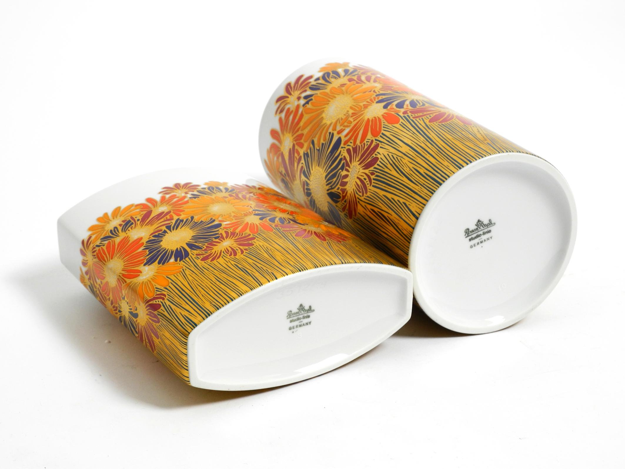 Two beautiful 80s porcelain vases by Rosamonde Nairac for Rosenthal studio-line For Sale 3