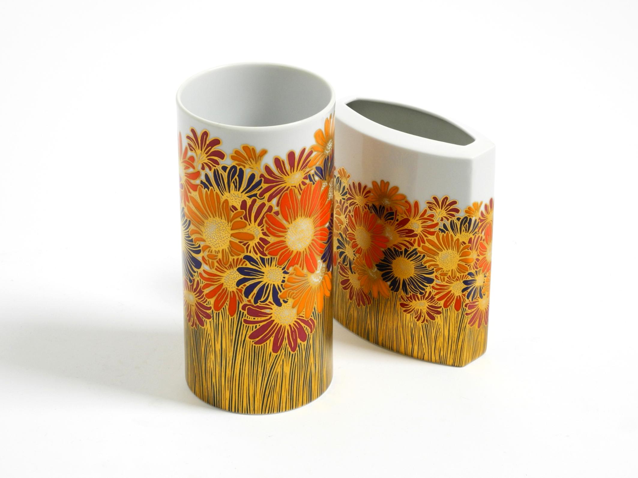 Two beautiful 80s porcelain vases by Rosamonde Nairac for Rosenthal studio-line For Sale 5