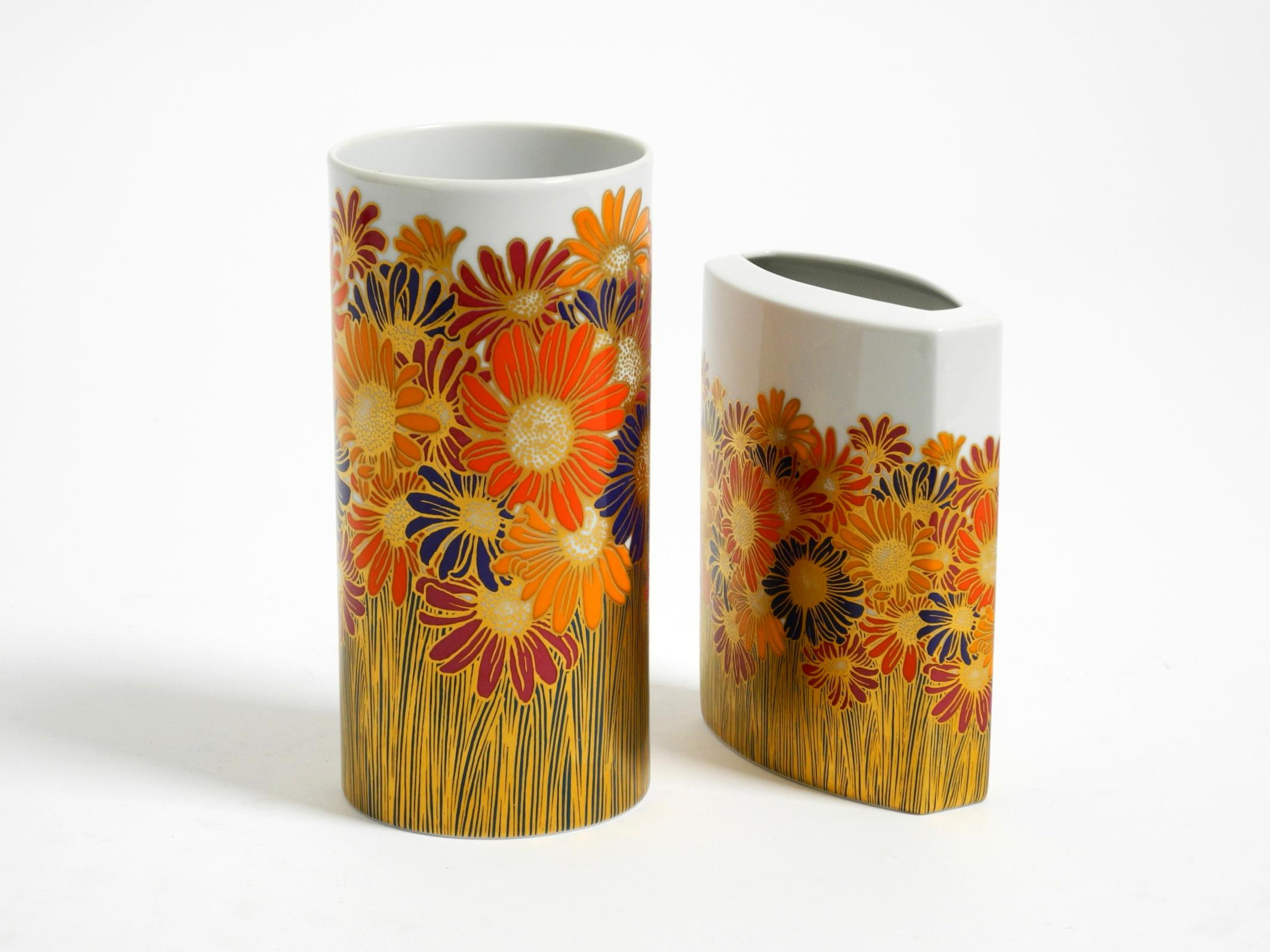 Two beautiful 80s porcelain vases by Rosamonde Nairac for Rosenthal studio-line For Sale 7