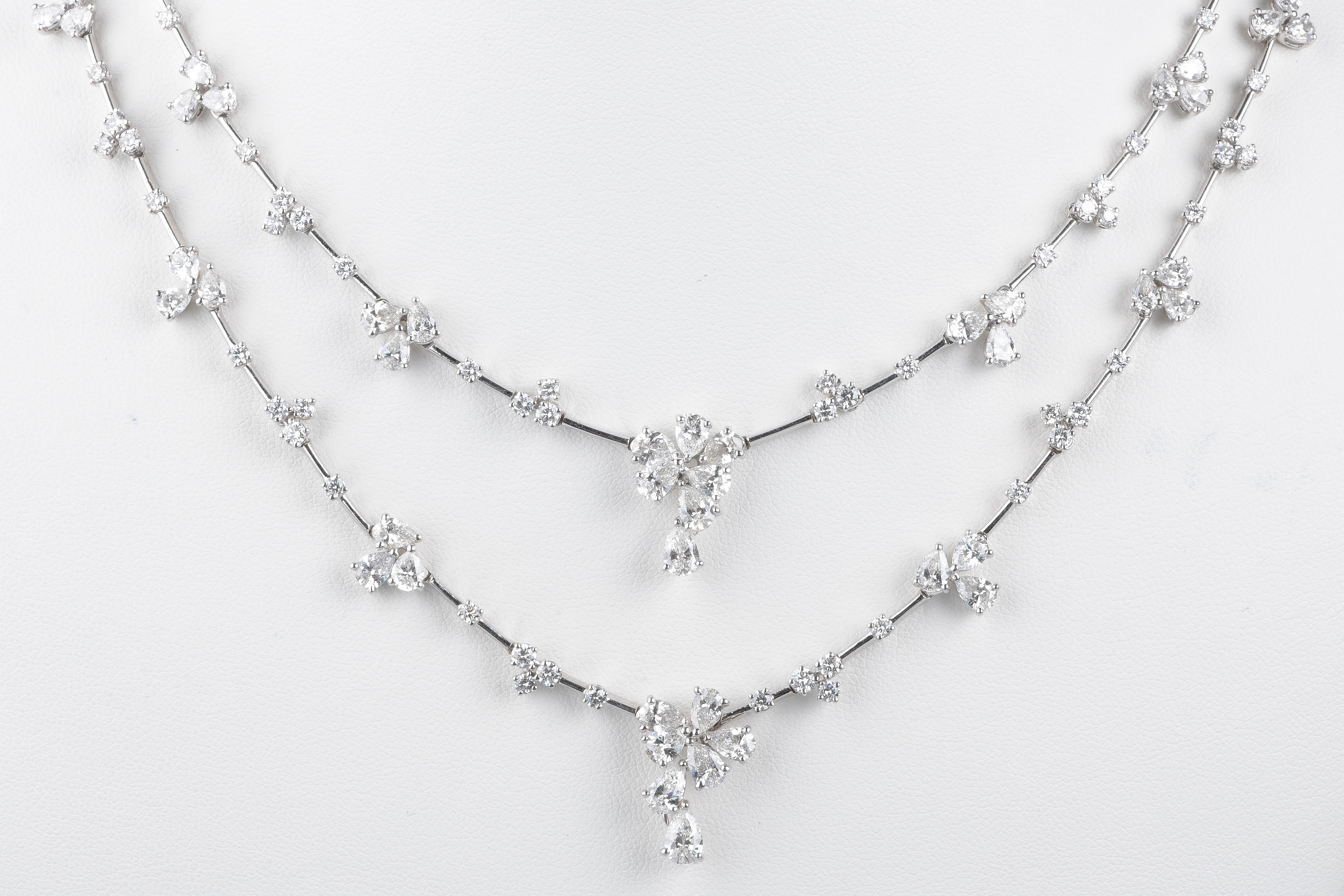 Two beautiful Haute Joaillerie 18 carat white gold necklaces For Sale 9