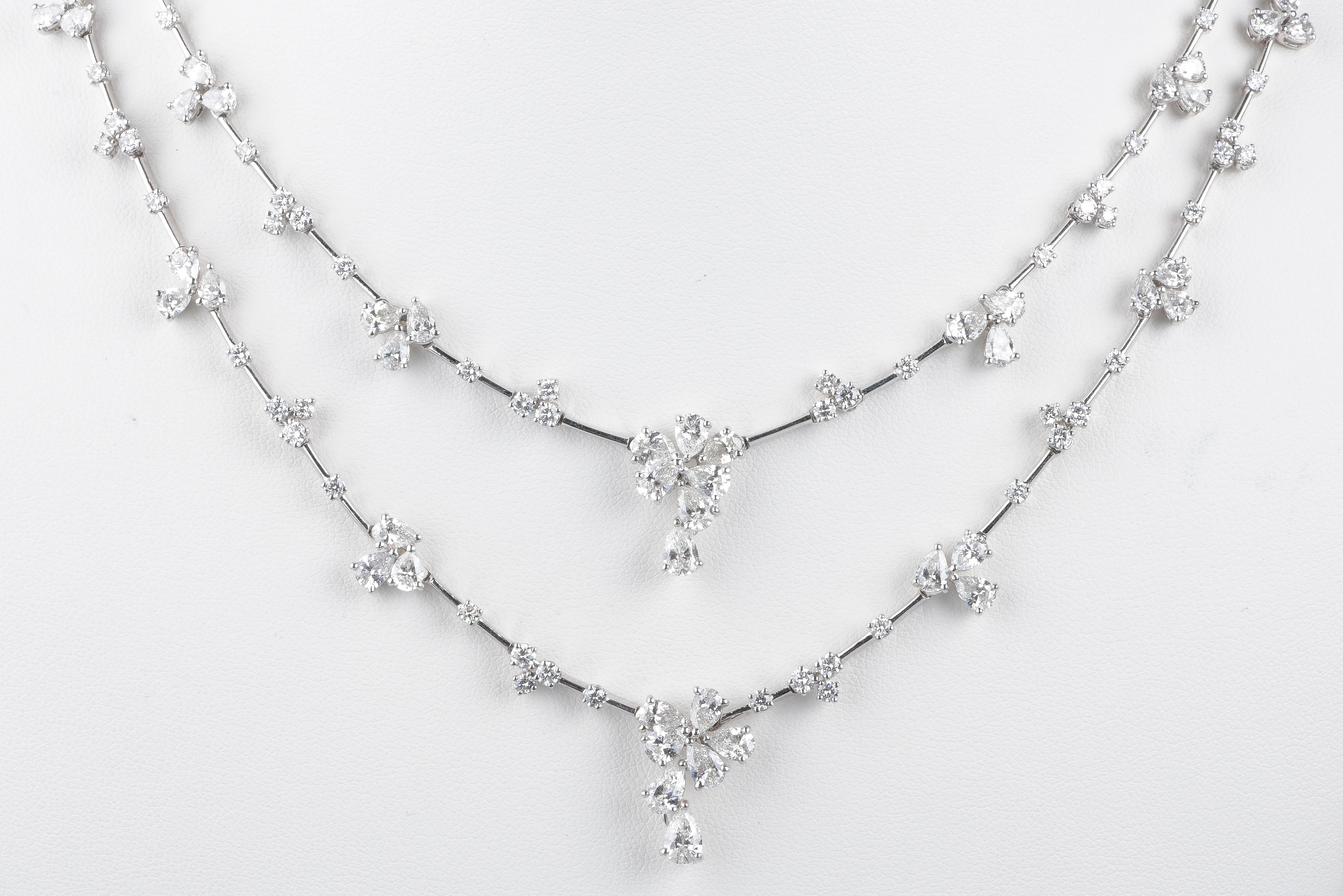 Two beautiful Haute Joaillerie 18 carat white gold necklaces For Sale 8