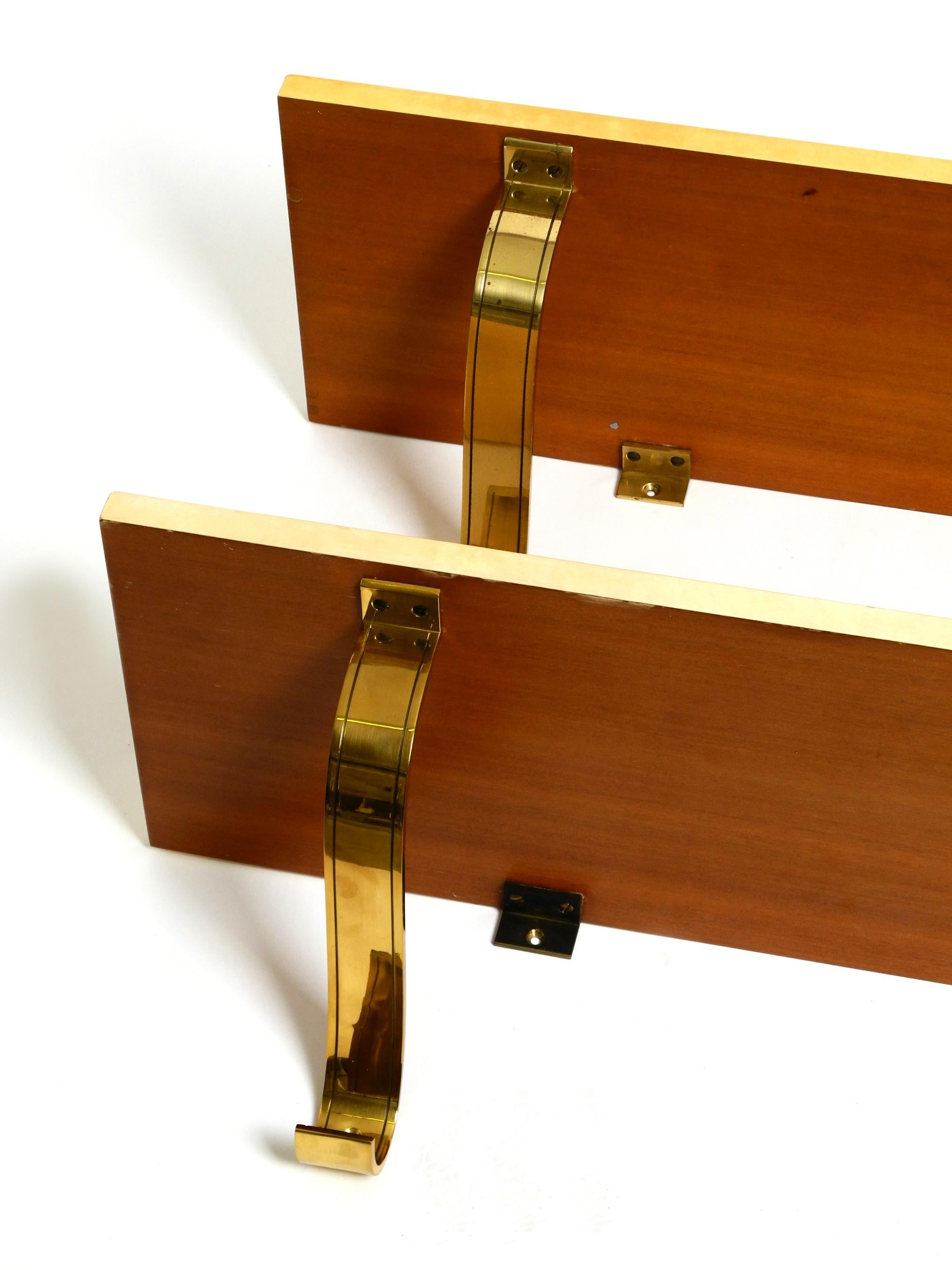 Two Beautiful, Very Rare 1960s Large Aldo Tura Shelves Made of Wood and Goatskin For Sale 9