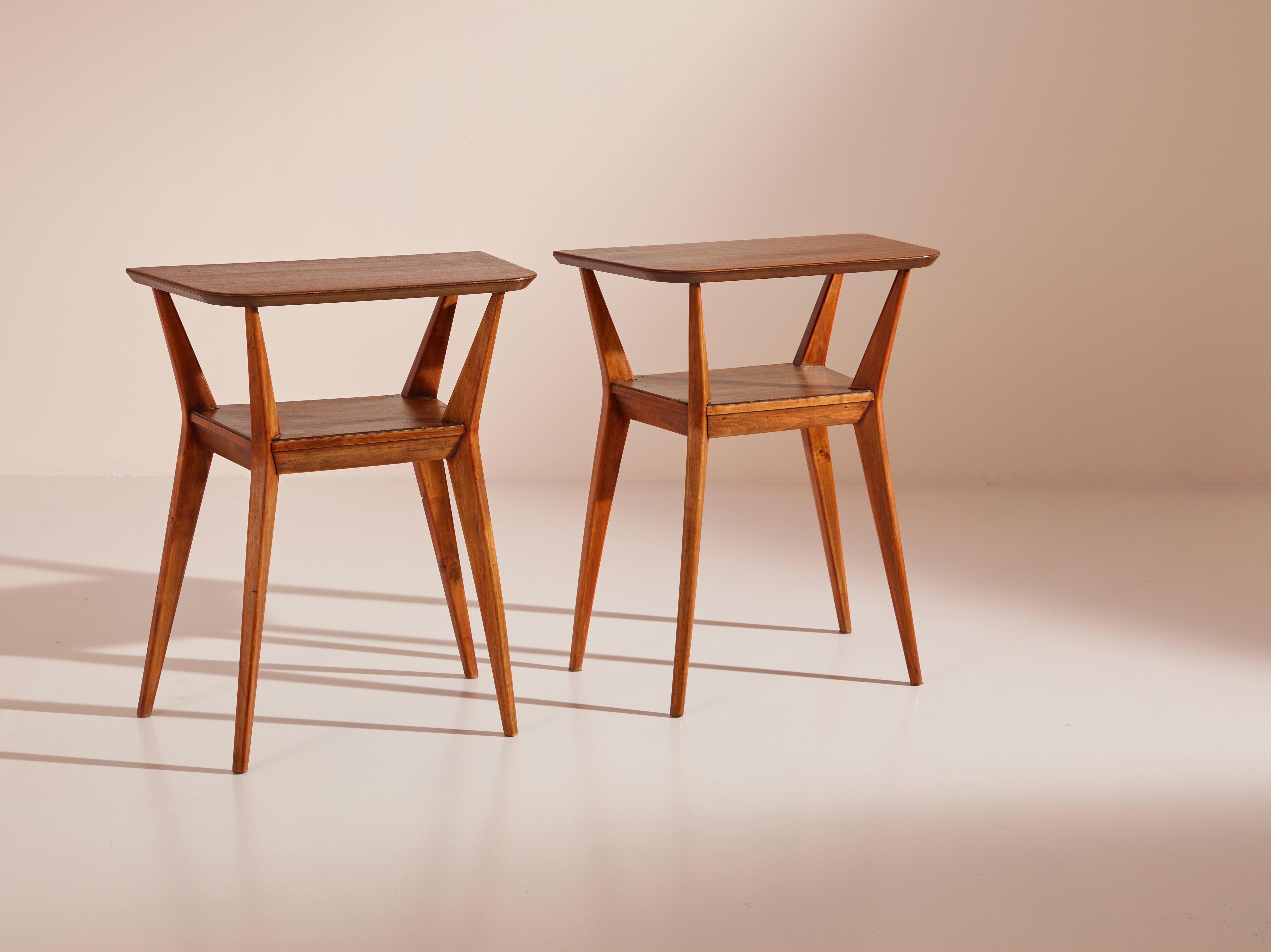 Mid-20th Century Two Beechwood Side Tables in the Manner of Gio Ponti, Italy, 1950s For Sale