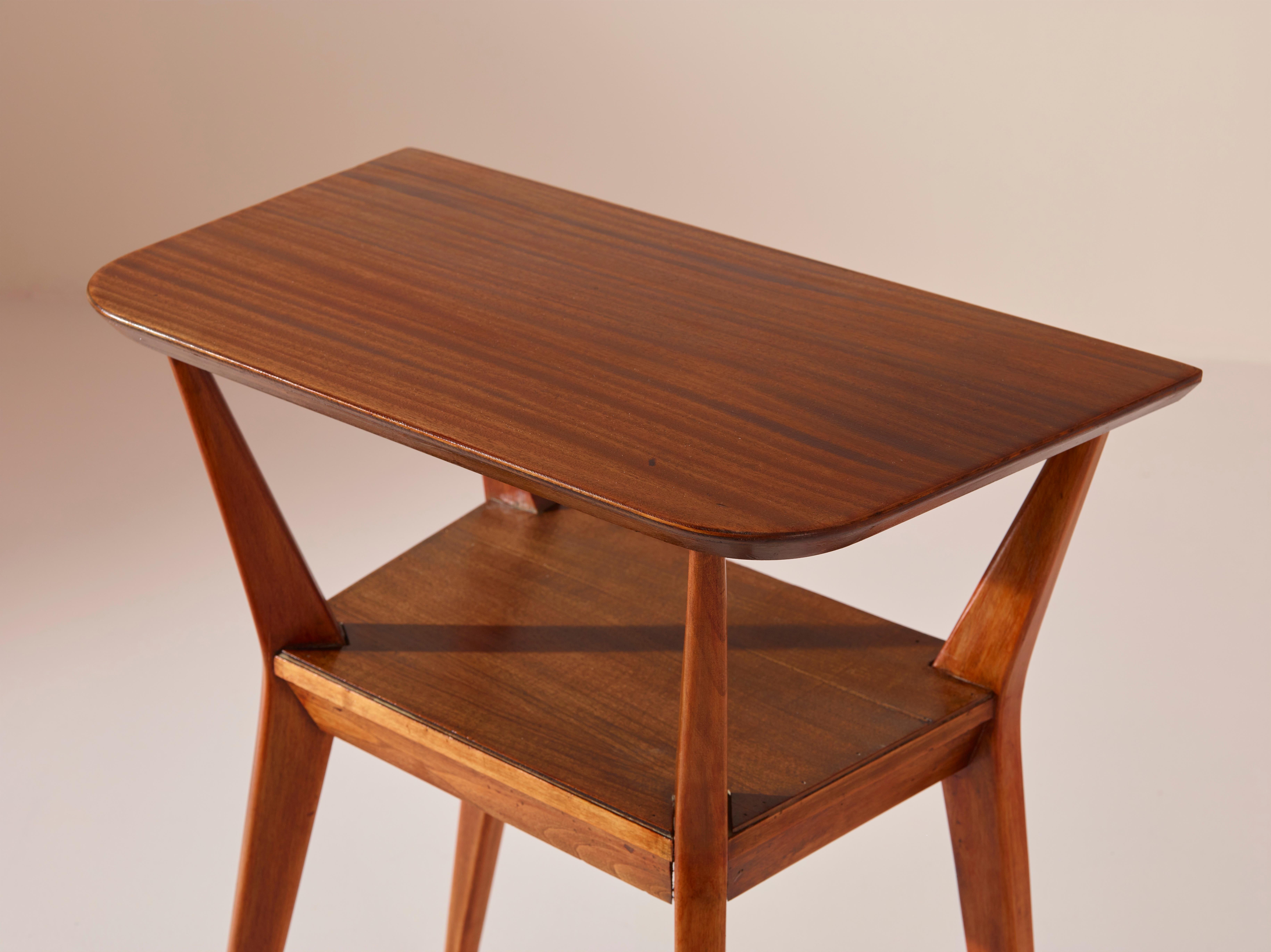 Two Beechwood Side Tables in the Manner of Gio Ponti, Italy, 1950s 1
