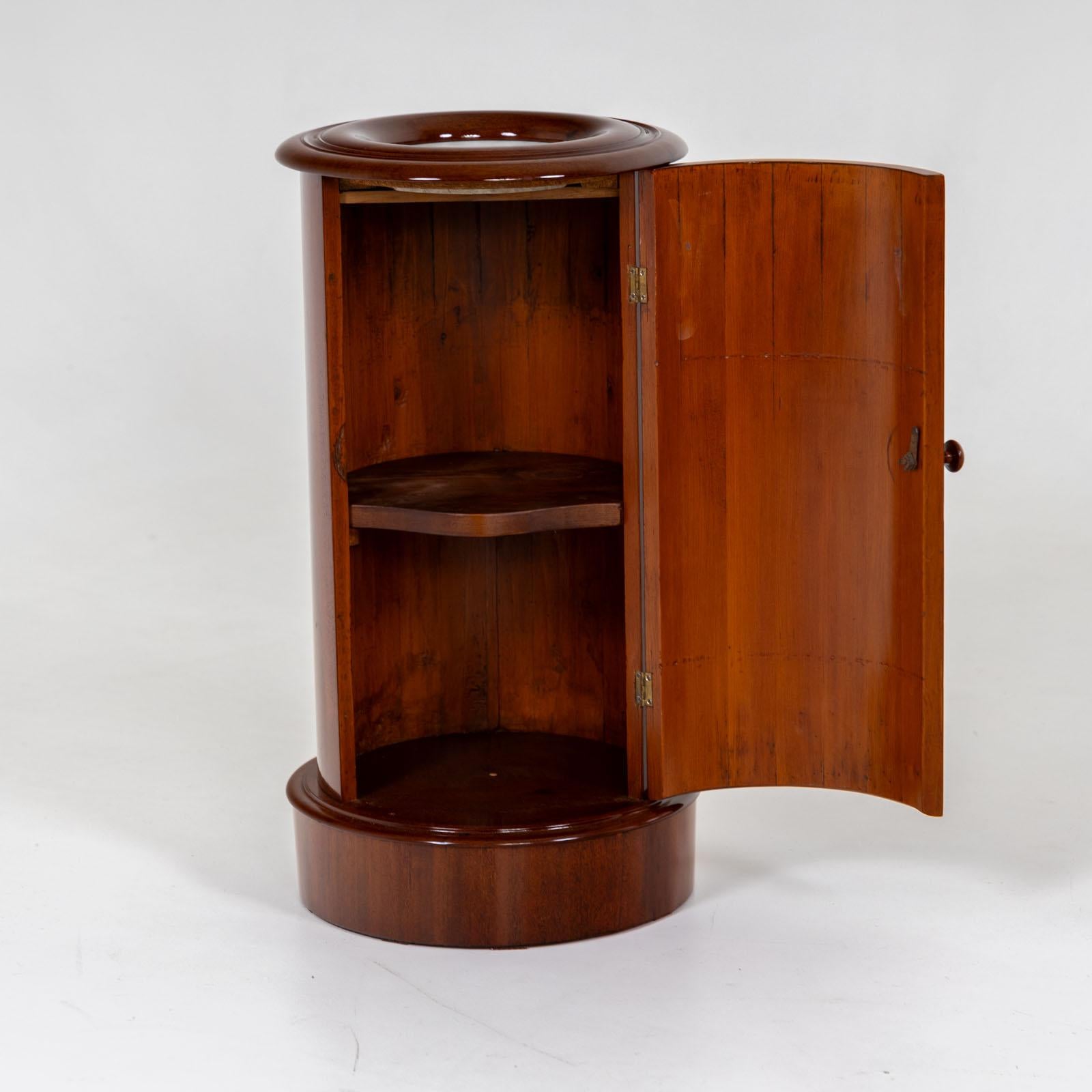 Two Biedermeier Drum Cabinets, around 1820 For Sale 2