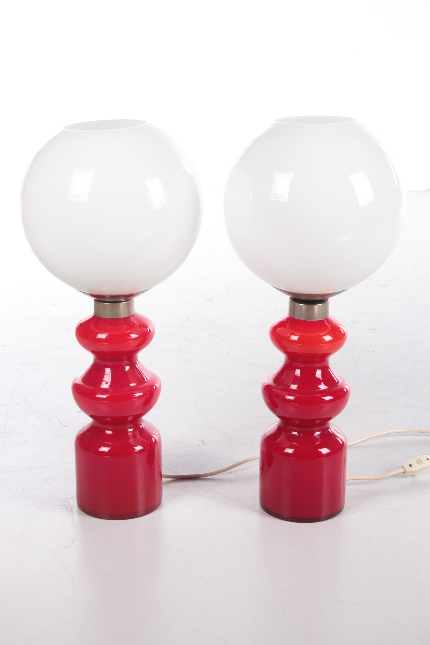 Two Big Glass Table Lamps Vintage Retro Red and White Table Lamps, 1970s 7