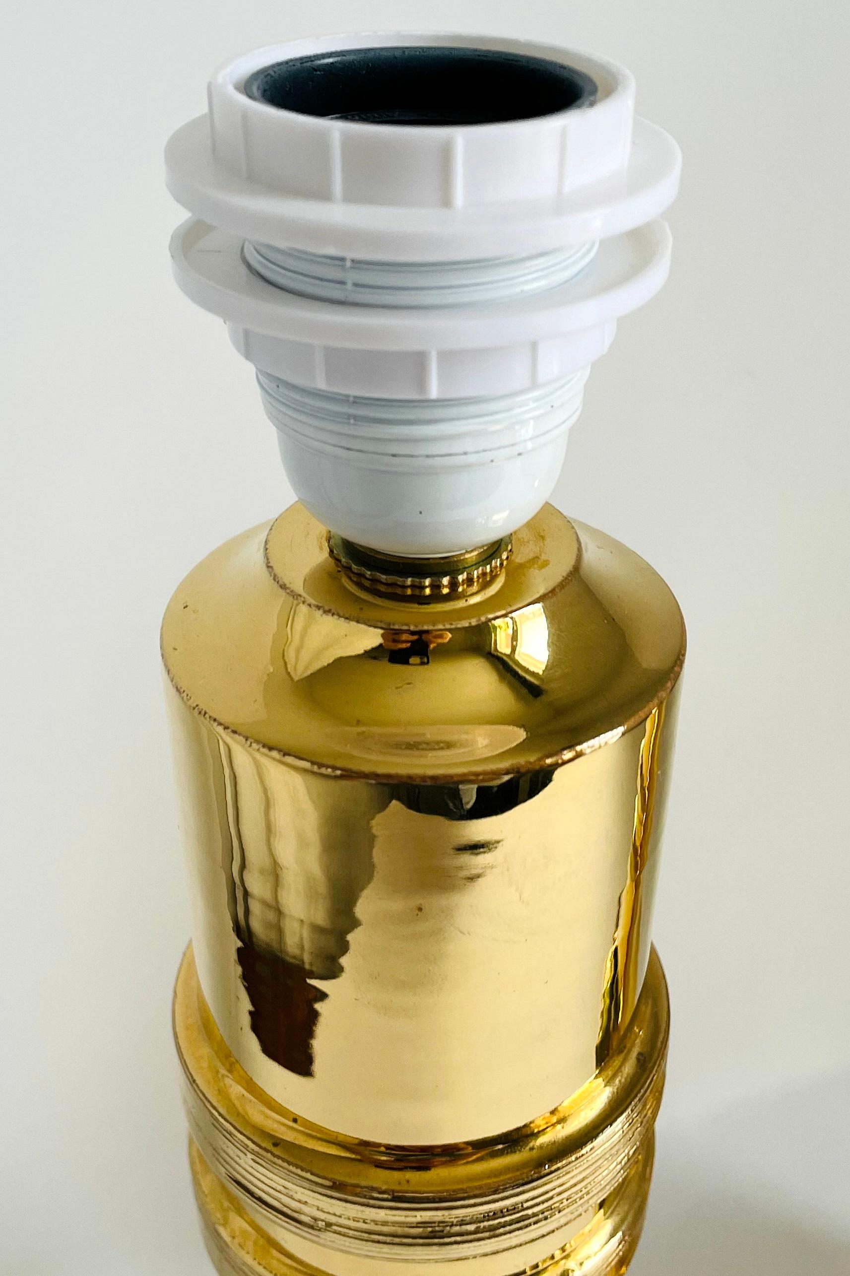 Fin du 20e siècle Deux lampes de bureau Bitossi par Aldo Londi, céramique émaillée dorée, Italie, années 1970 en vente