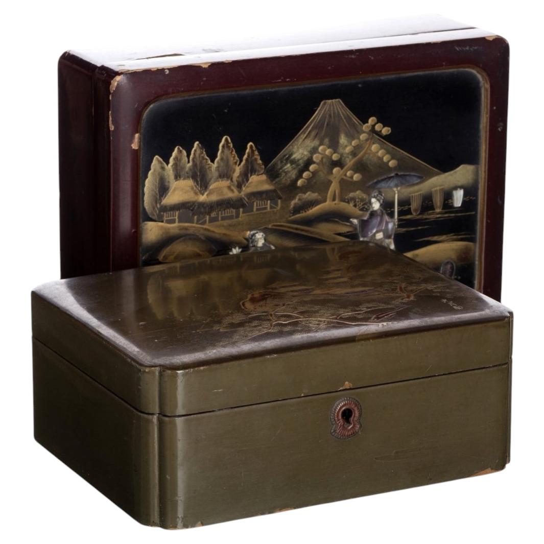 Two boxes with lids - 19th century For Sale