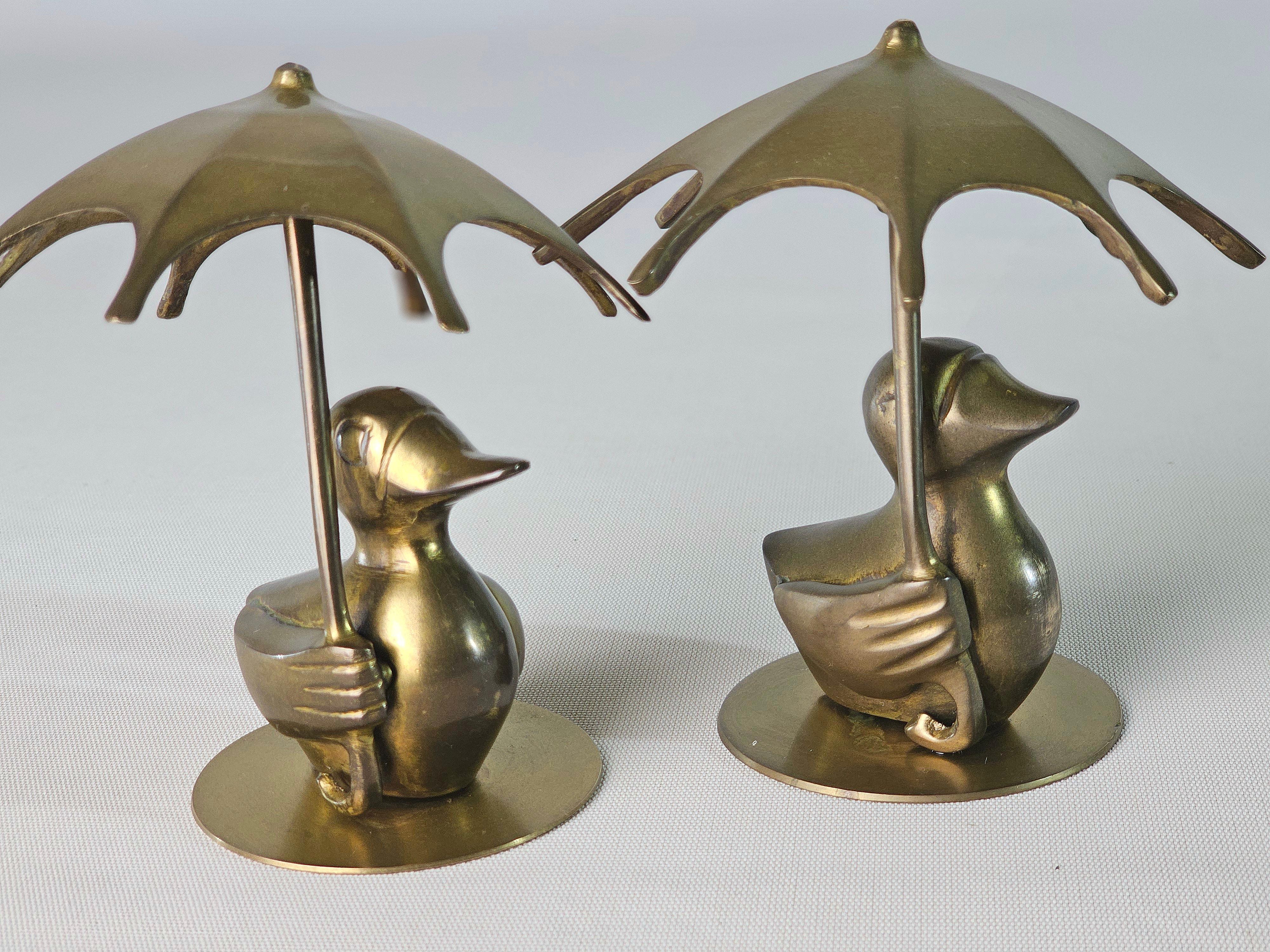 Two Brass Decorative Objects Midcentury Modern Italia 1960/70s In Distressed Condition For Sale In Palermo, IT