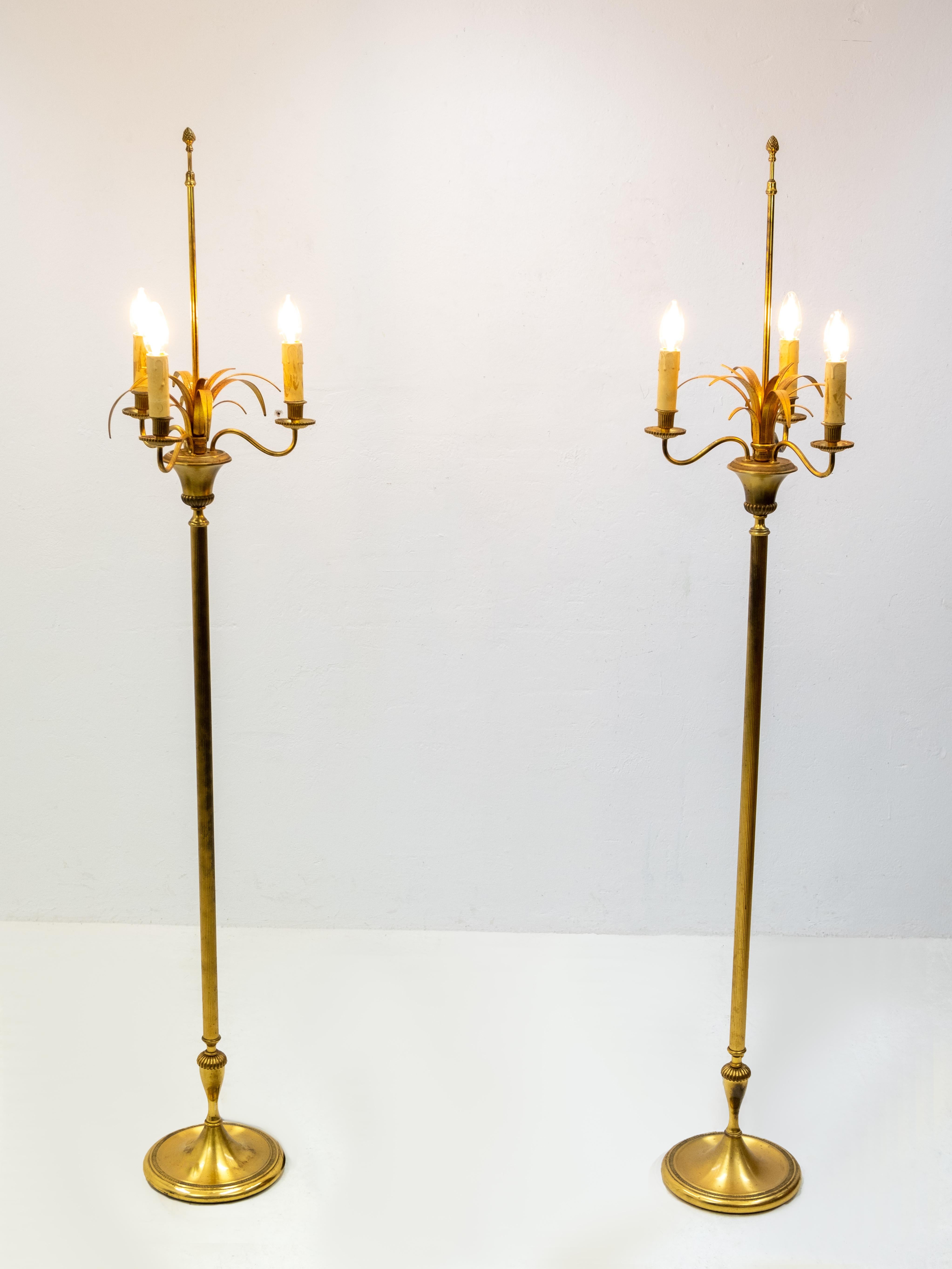 Two Brass Wheat Sheaf Floor Lamps, France In Good Condition In Den Haag, NL