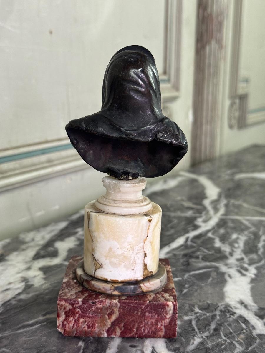 Carlo X Due busti in bronzo in stile antico, XVIII secolo in vendita