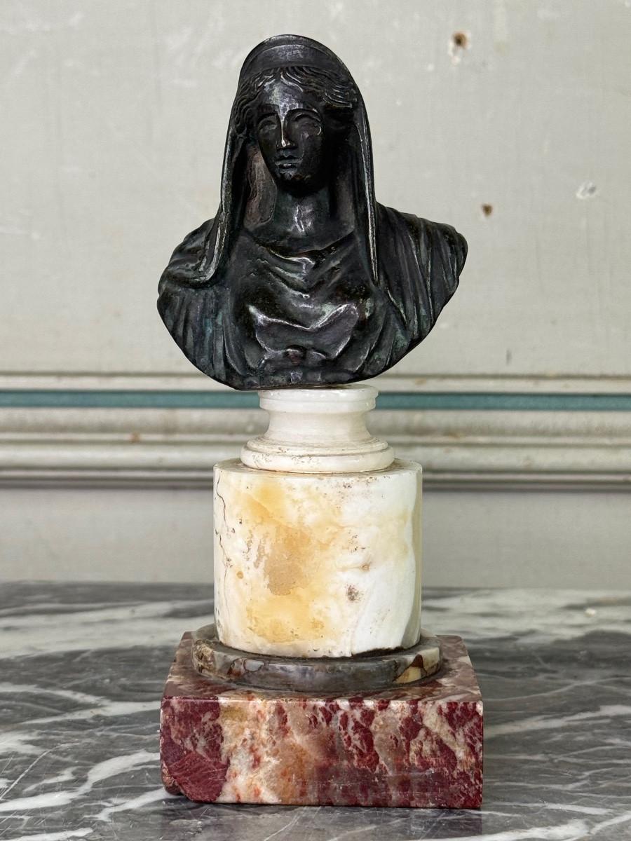 Piombo Due busti in bronzo in stile antico, XVIII secolo in vendita