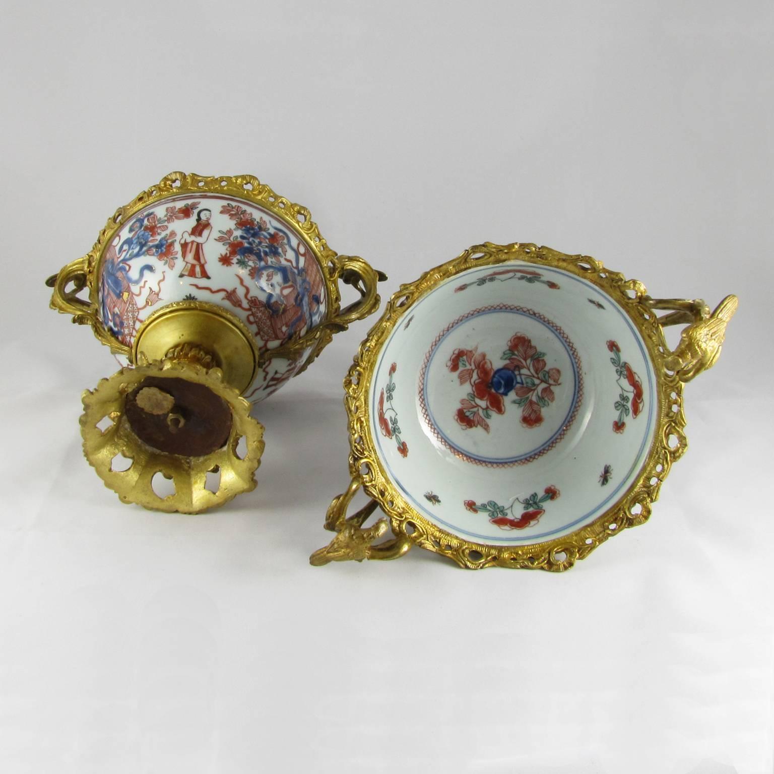 Two Bronze-Mounted Japanese Porcelain Imari Bowls with Bronze Birds For Sale 2