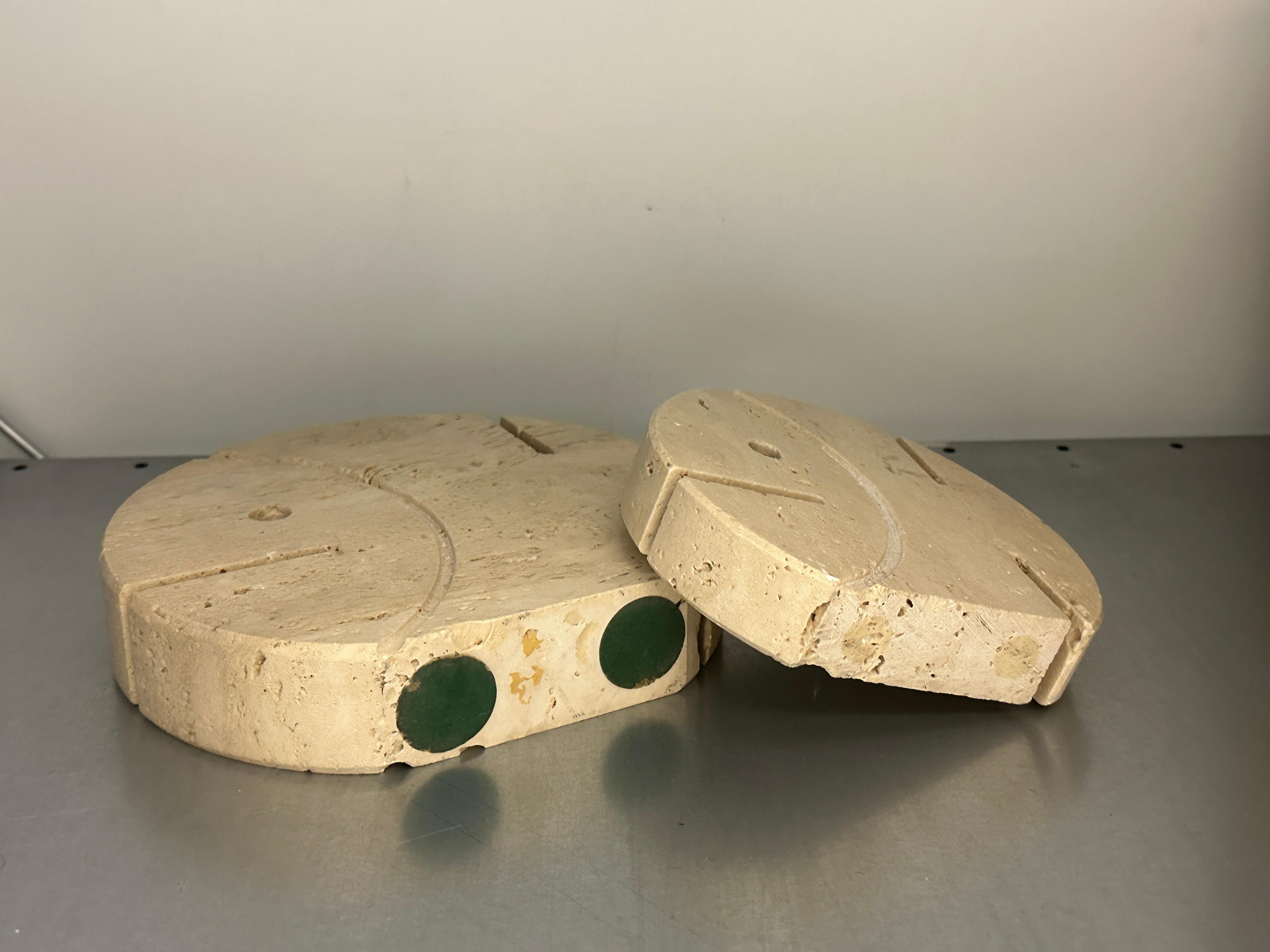Two Brutalist Fish Sculpture in Travertine Marble Fratelli Mannelli Italy, 1970s For Sale 6