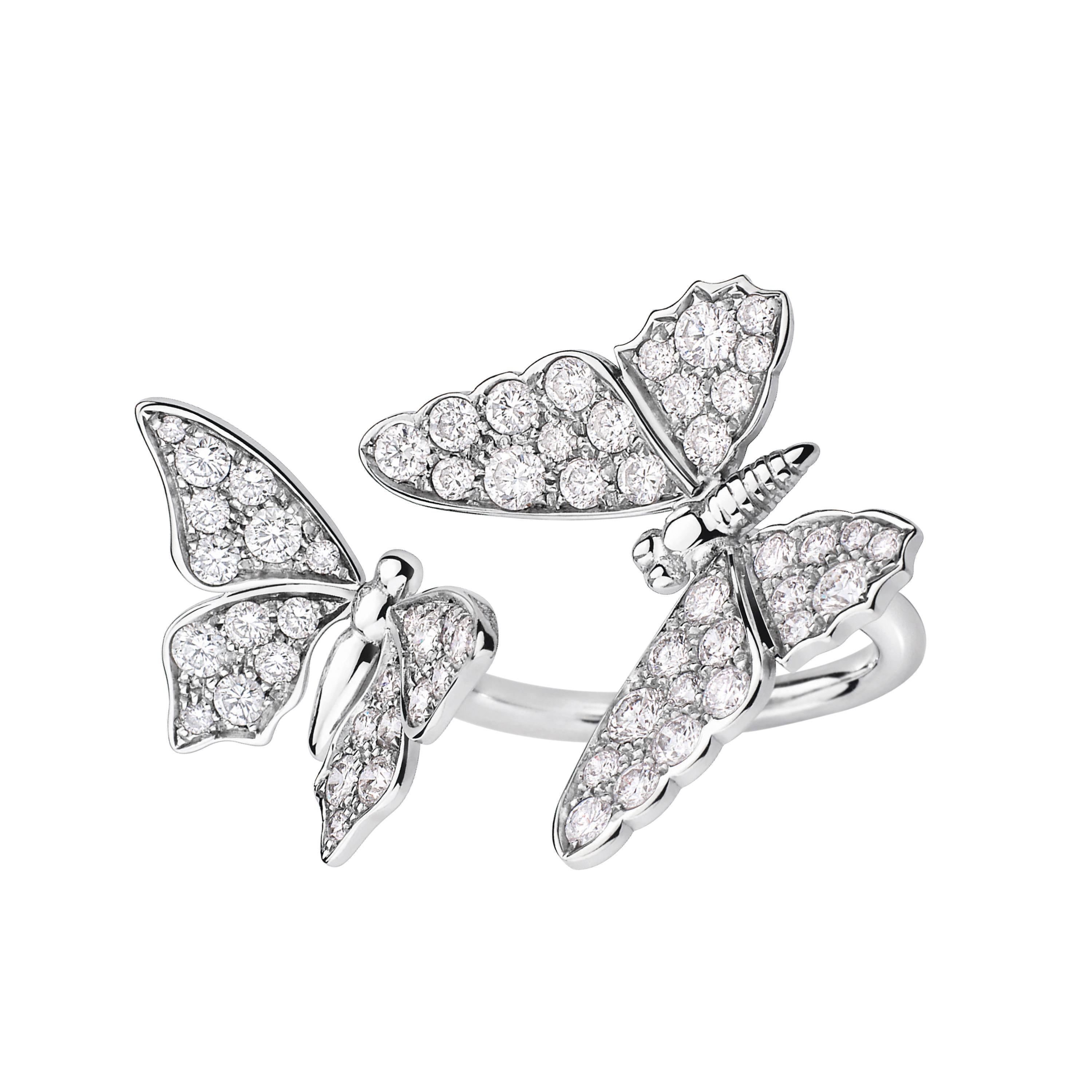 Handcrafted in France in our High Jewelry Paris workshop. Designed by Édéenne, artist and founder of Maison Édéenne, this two Butterfly ring is  in 18K white gold and set with brilliant-cut white diamonds (F/G color, VVS clarity) totaling 1.46