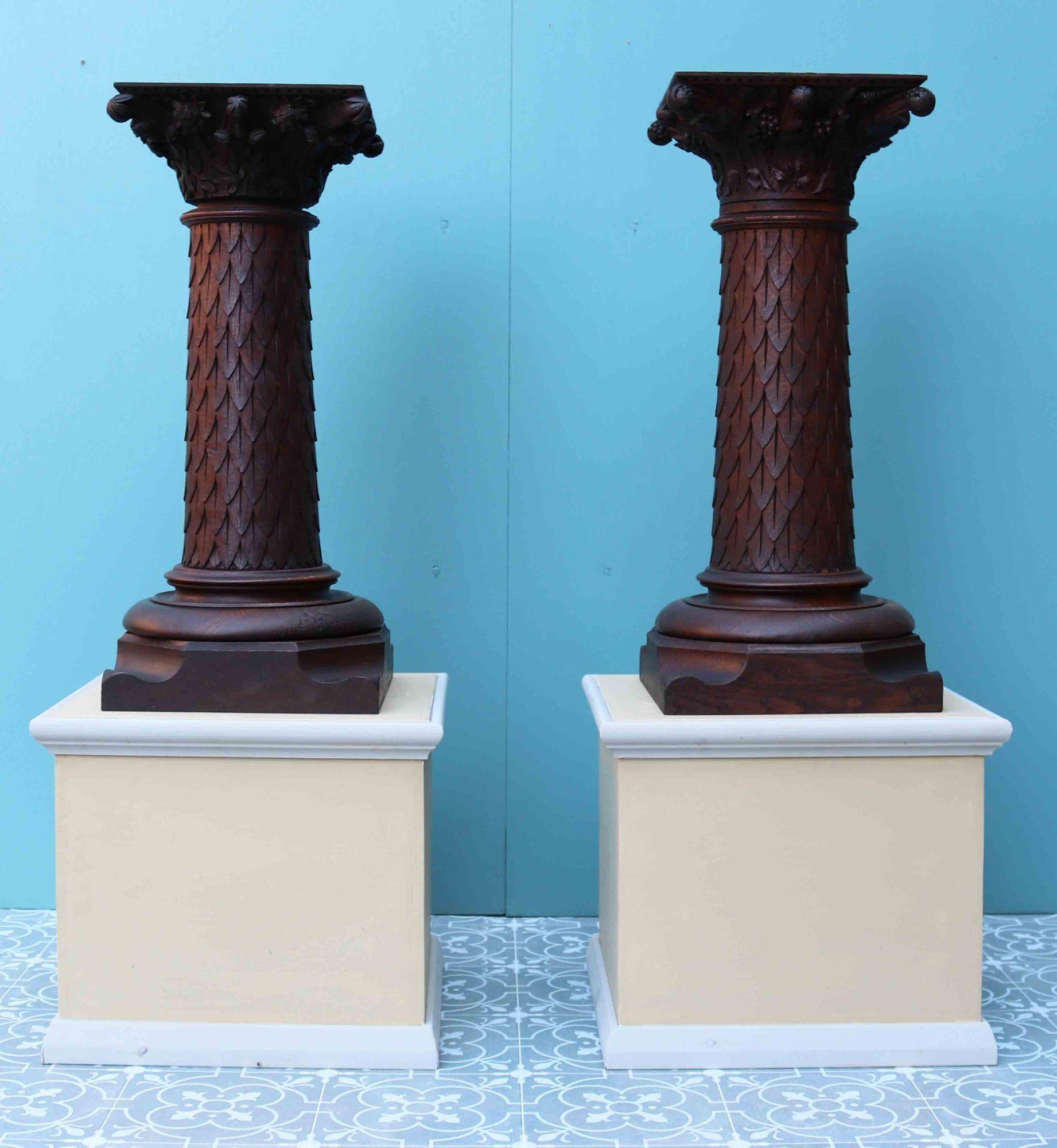 Two Carved Oak Column Pedestals In Good Condition For Sale In Wormelow, Herefordshire