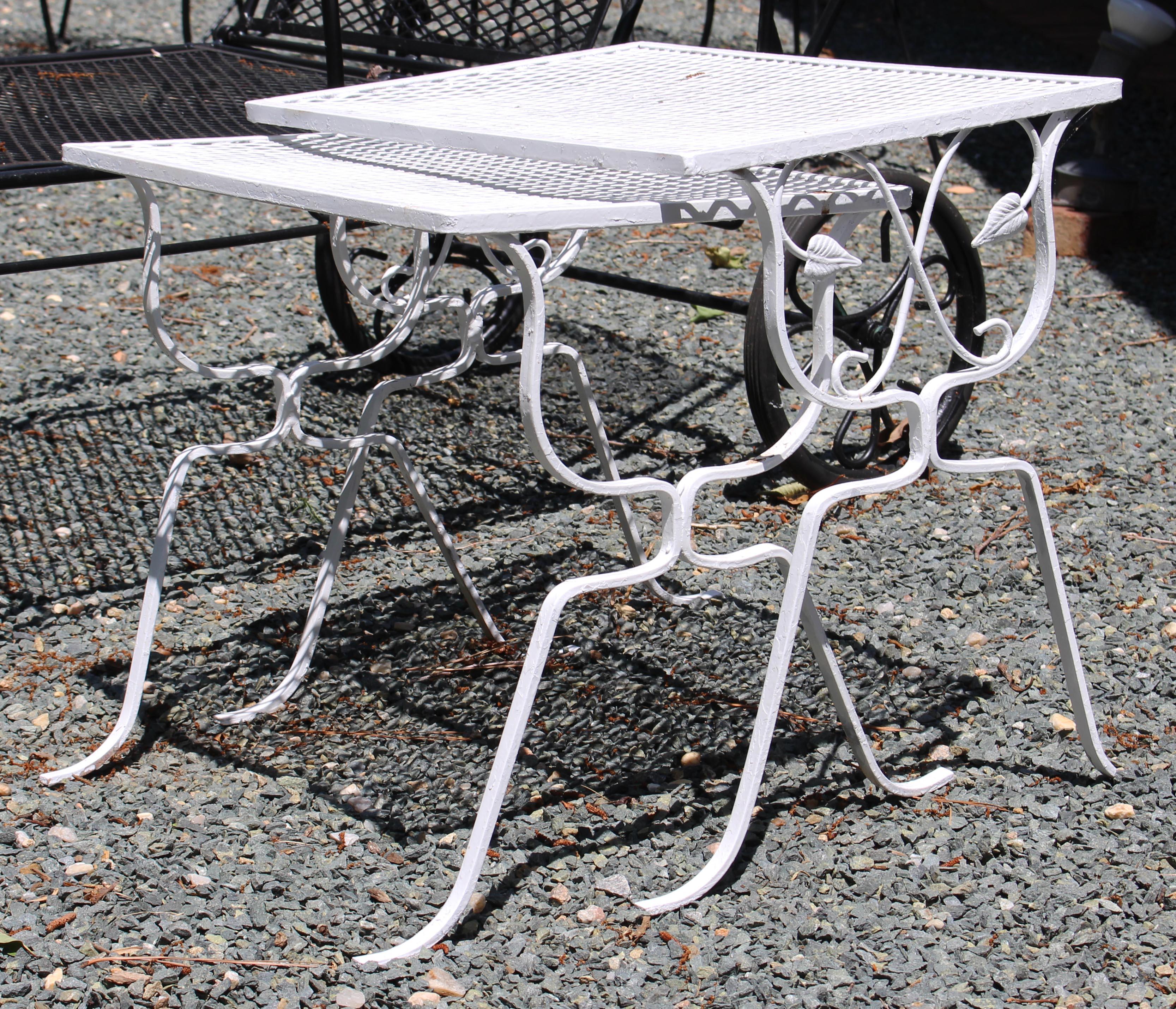 Two Cast Iron Outdoor Vintage Nesting Tables In Good Condition In Chapel Hill, NC