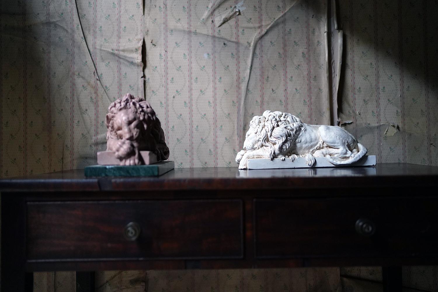 Two Cast Plaster Models of Lions, after Antonio Canova 8