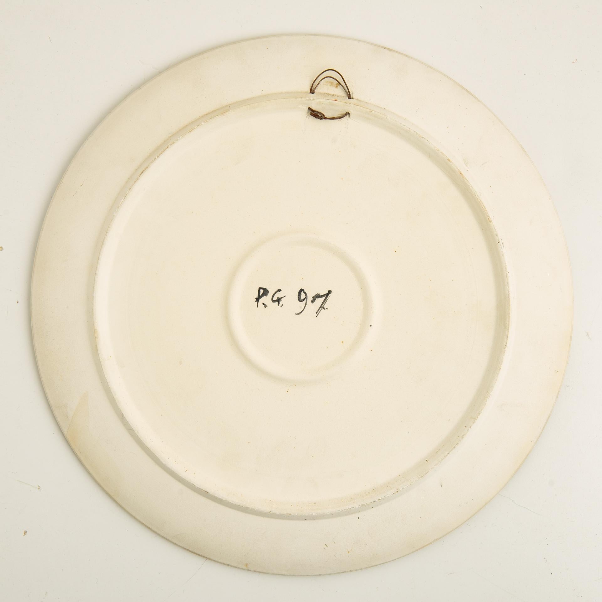 20th Century Two Ceramic Plates Inspired by Futurism For Sale