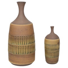 Deux vases en céramique de Tomas Anagrius Suède des années 1960