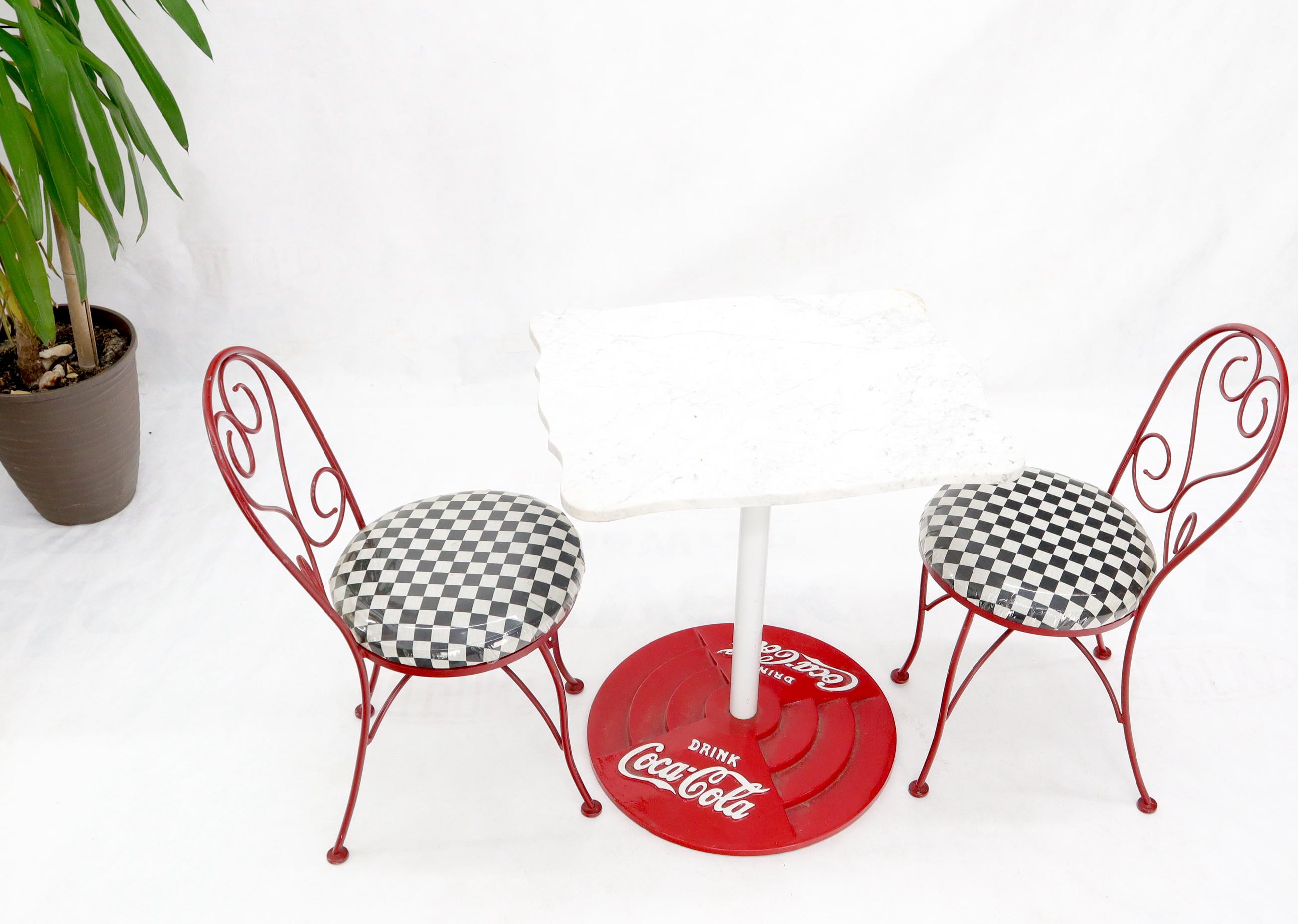 coke table and 4 chairs