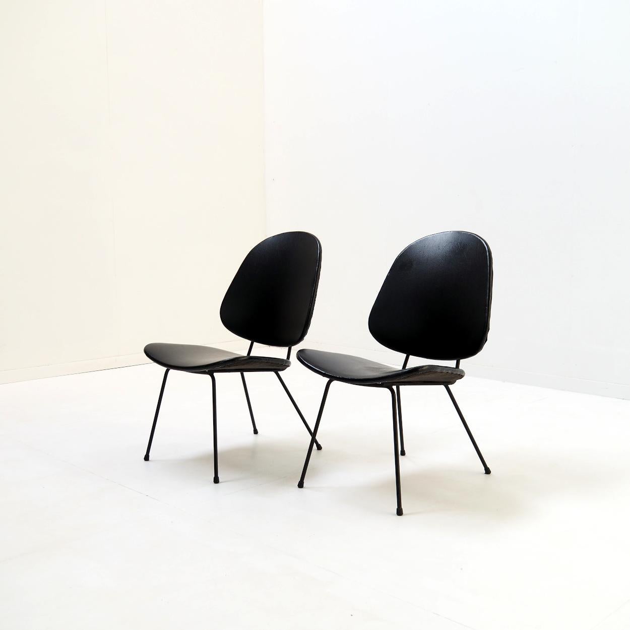Mid-Century Modern Two Chairs Designed by W.H.Gispen for the Dutch Company Kembo For Sale