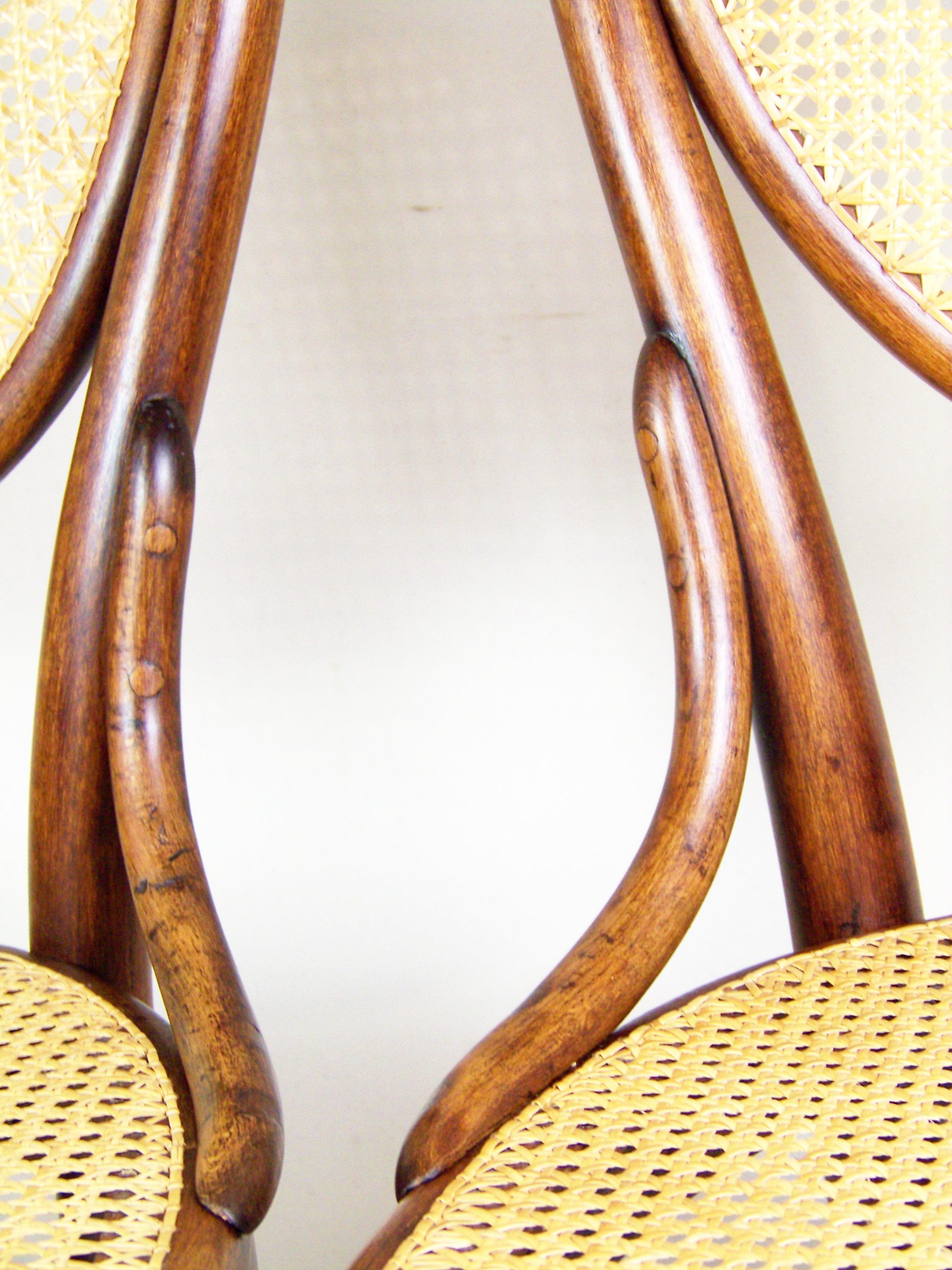 Dos sillas Thonet nº 3, hacia 1870 en Bueno estado para la venta en Praha, CZ