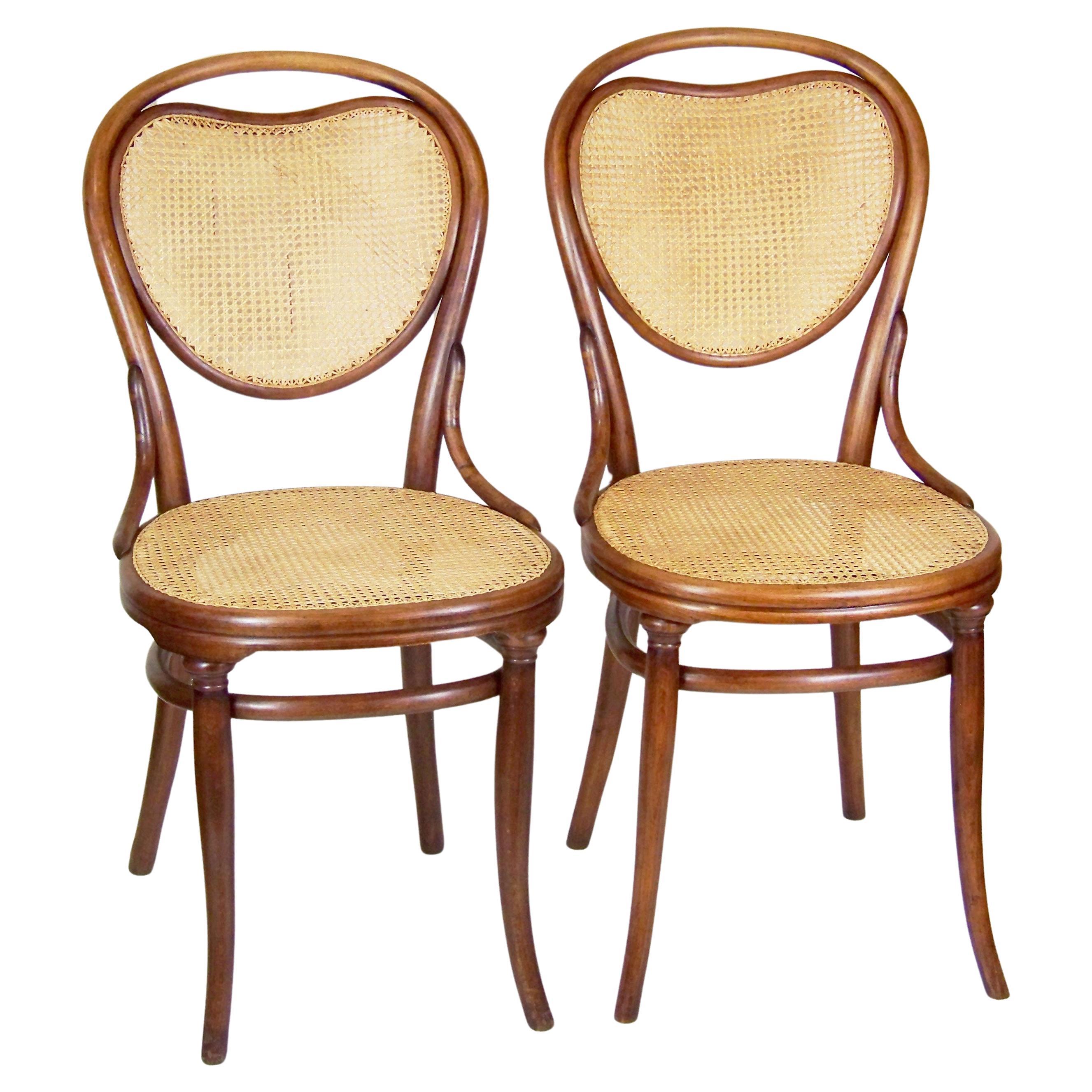 Two Chairs Thonet Nr.3, circa 1870