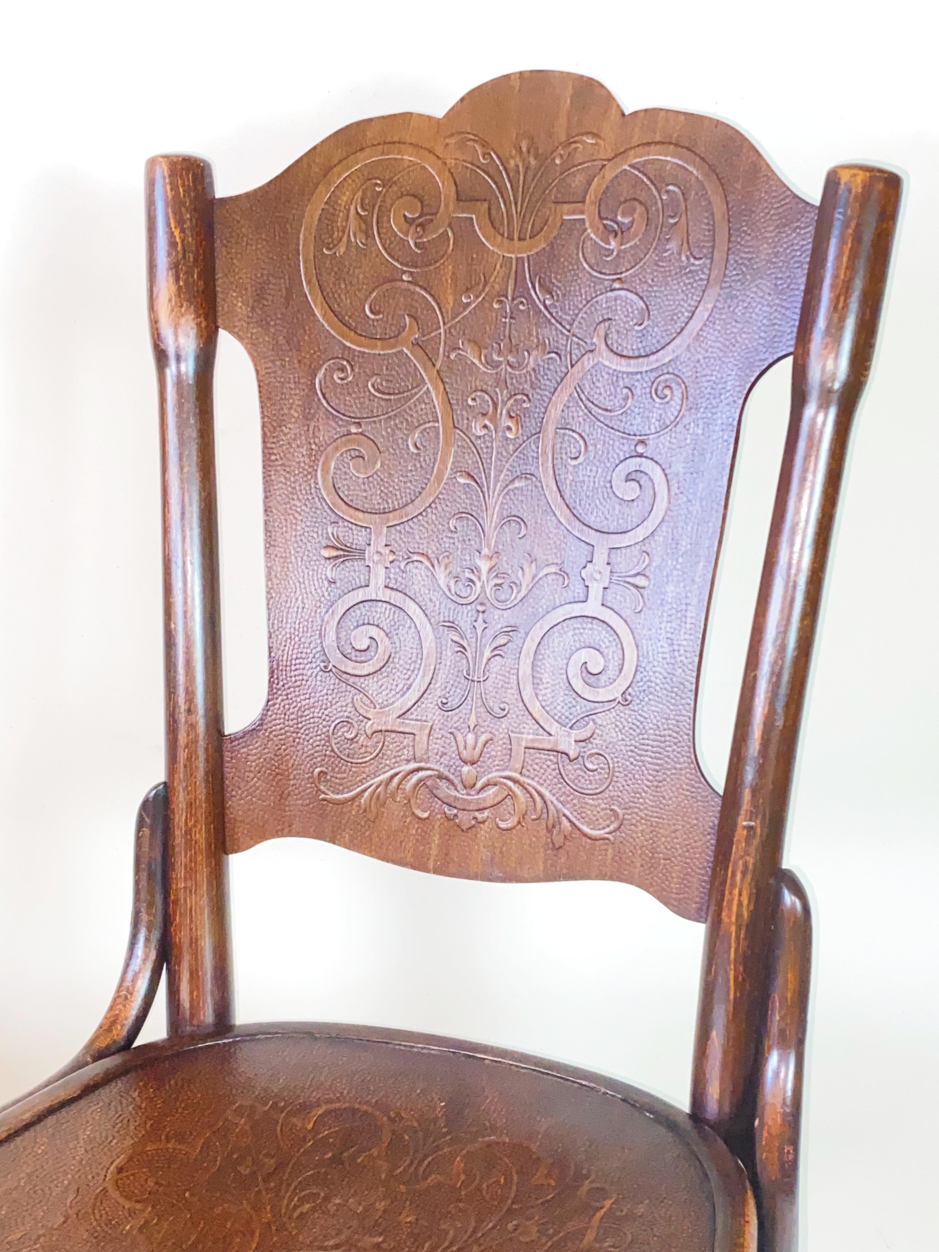 Belle Époque Deux chaises Thonet Nr.70 en vente