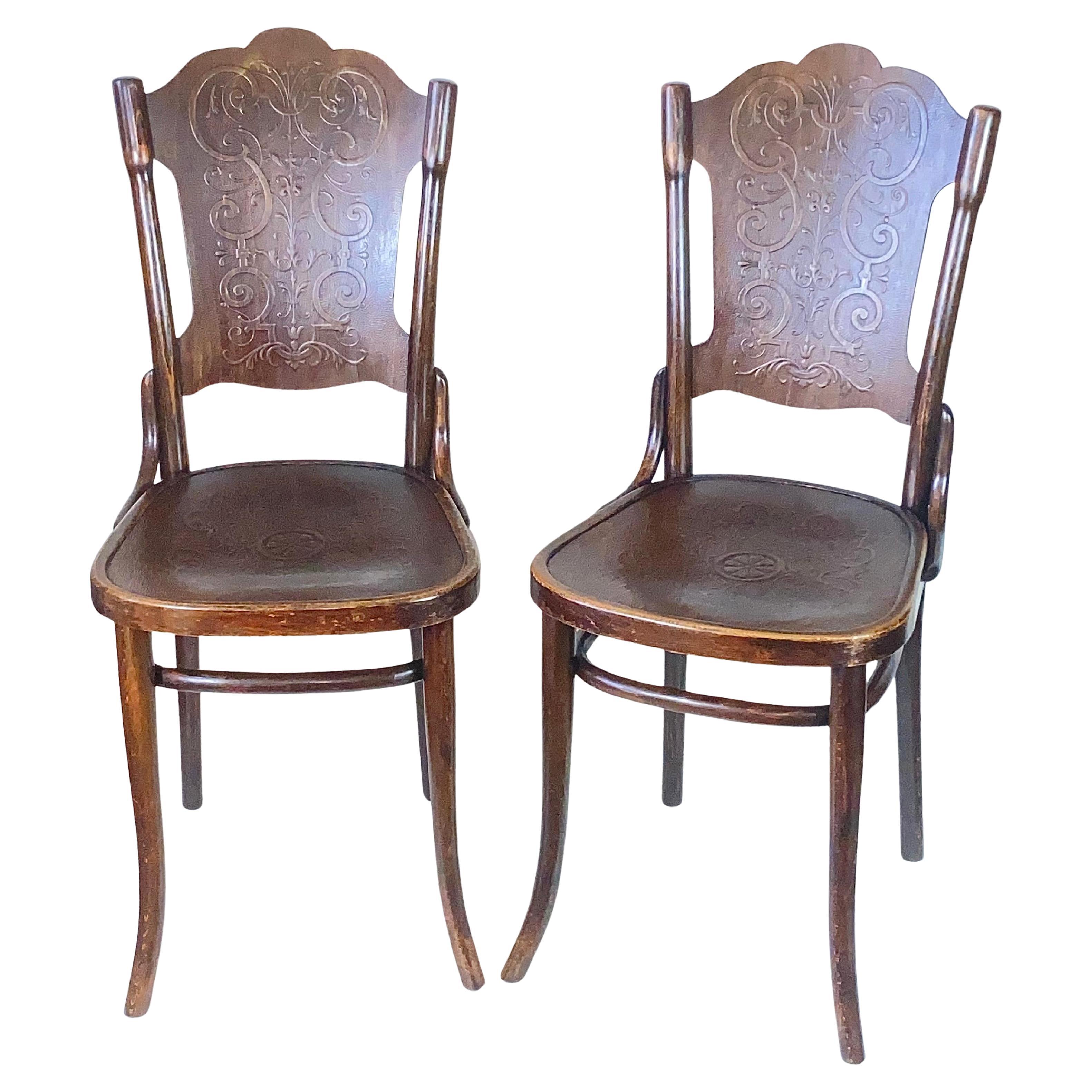 Deux chaises Thonet Nr.70 en vente