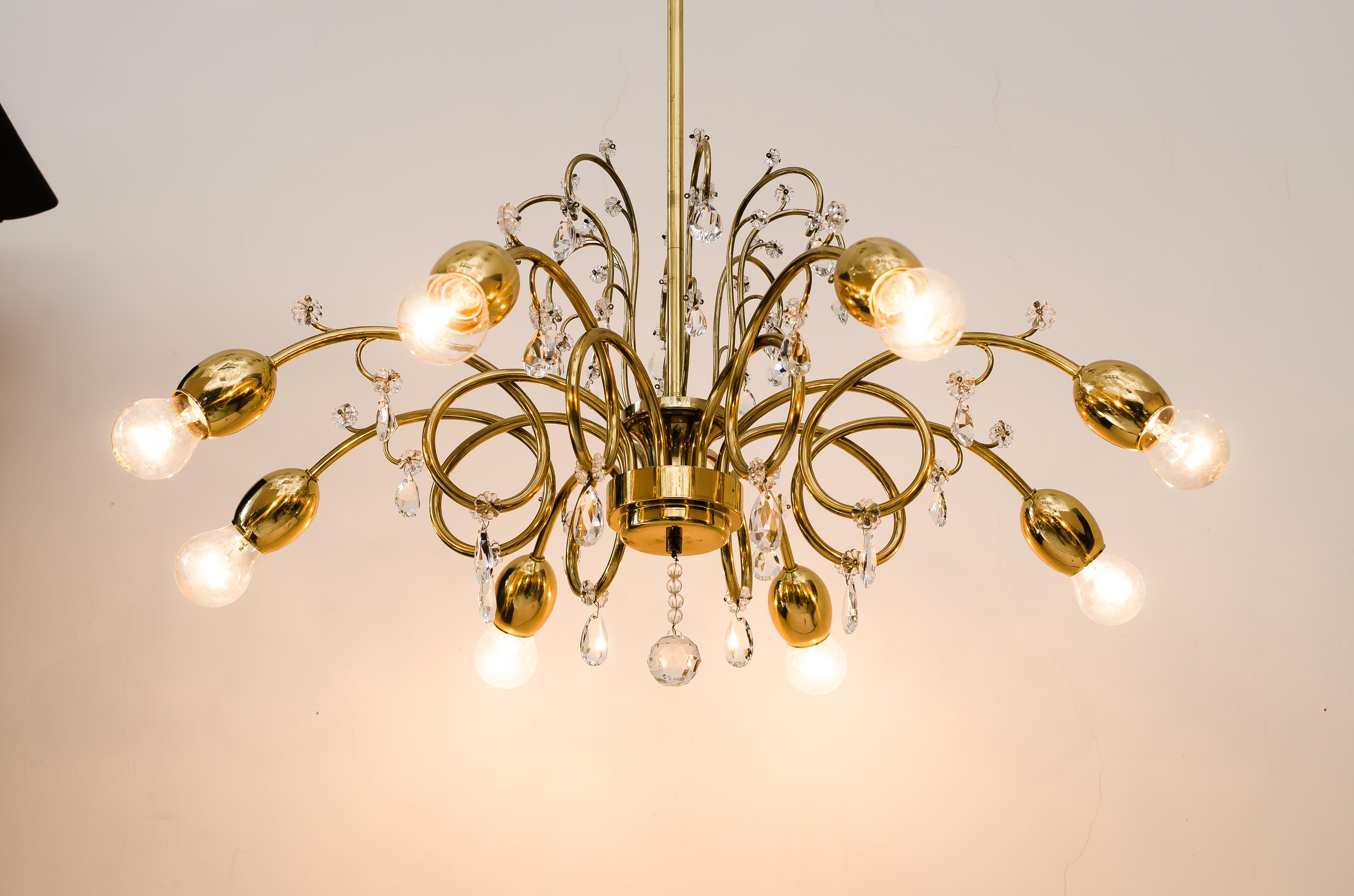 Two Chandeliers circa 1950s Attributed to Lobmeyr For Sale 4