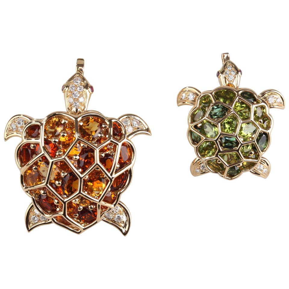 Two Chanel Turtle Brooches For Sale at 1stDibs