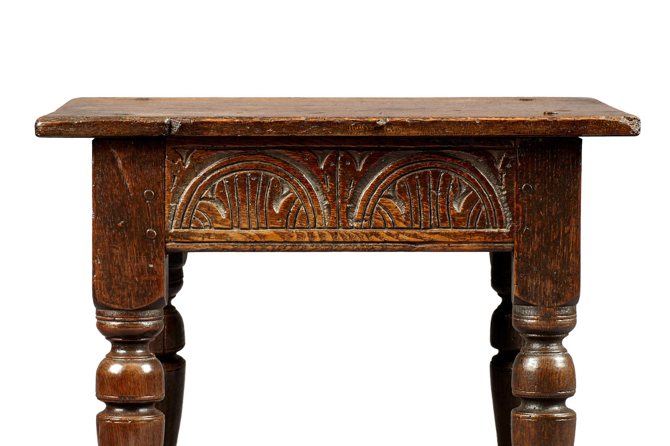 Two Charles I Oak Joined Stools, English, Gloucestershire, circa 1630-1640 For Sale 3