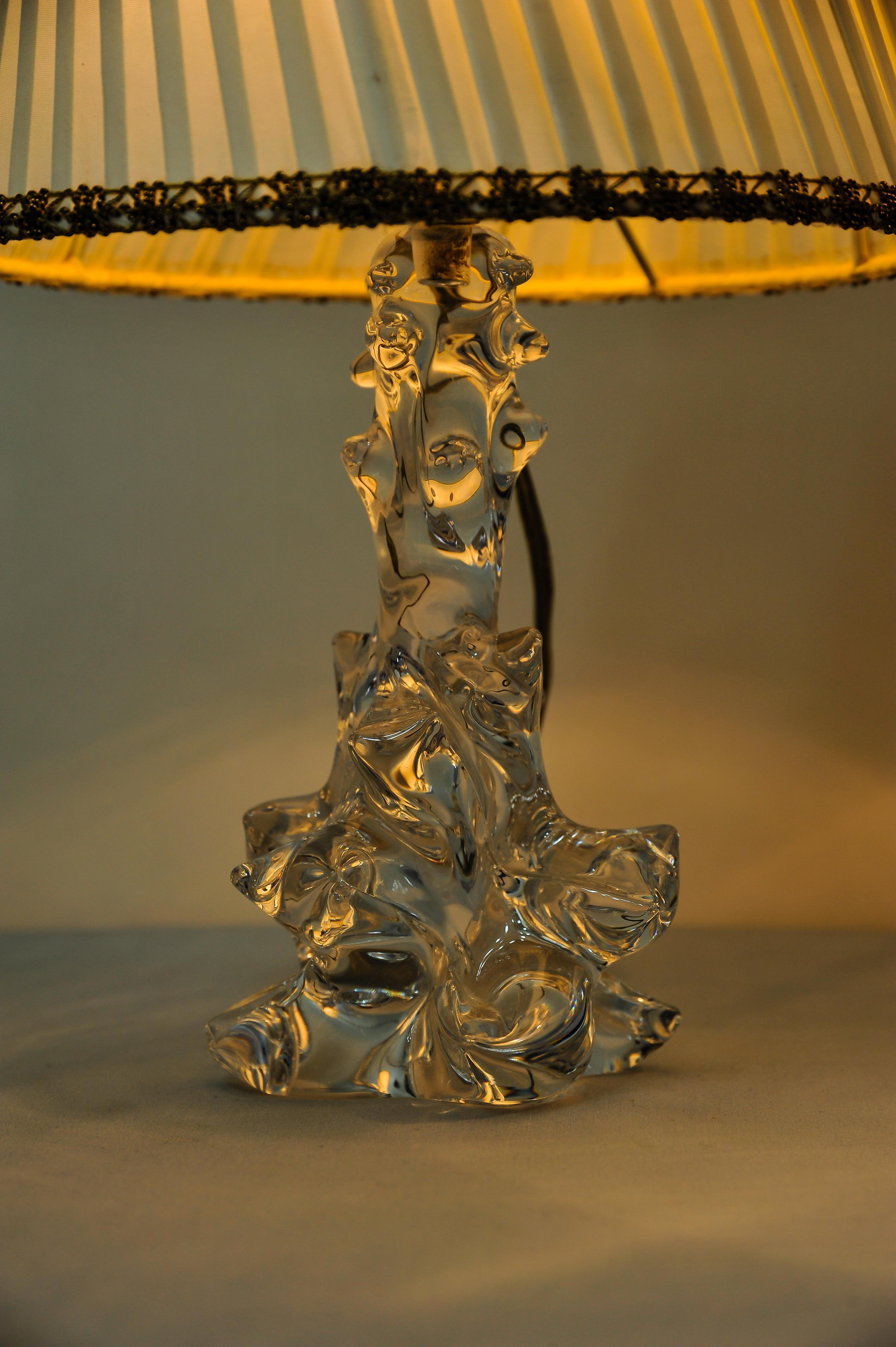 Two Charles Schneider Crystal Glass Table Lamps and Original Fabric Shades 1960s For Sale 4