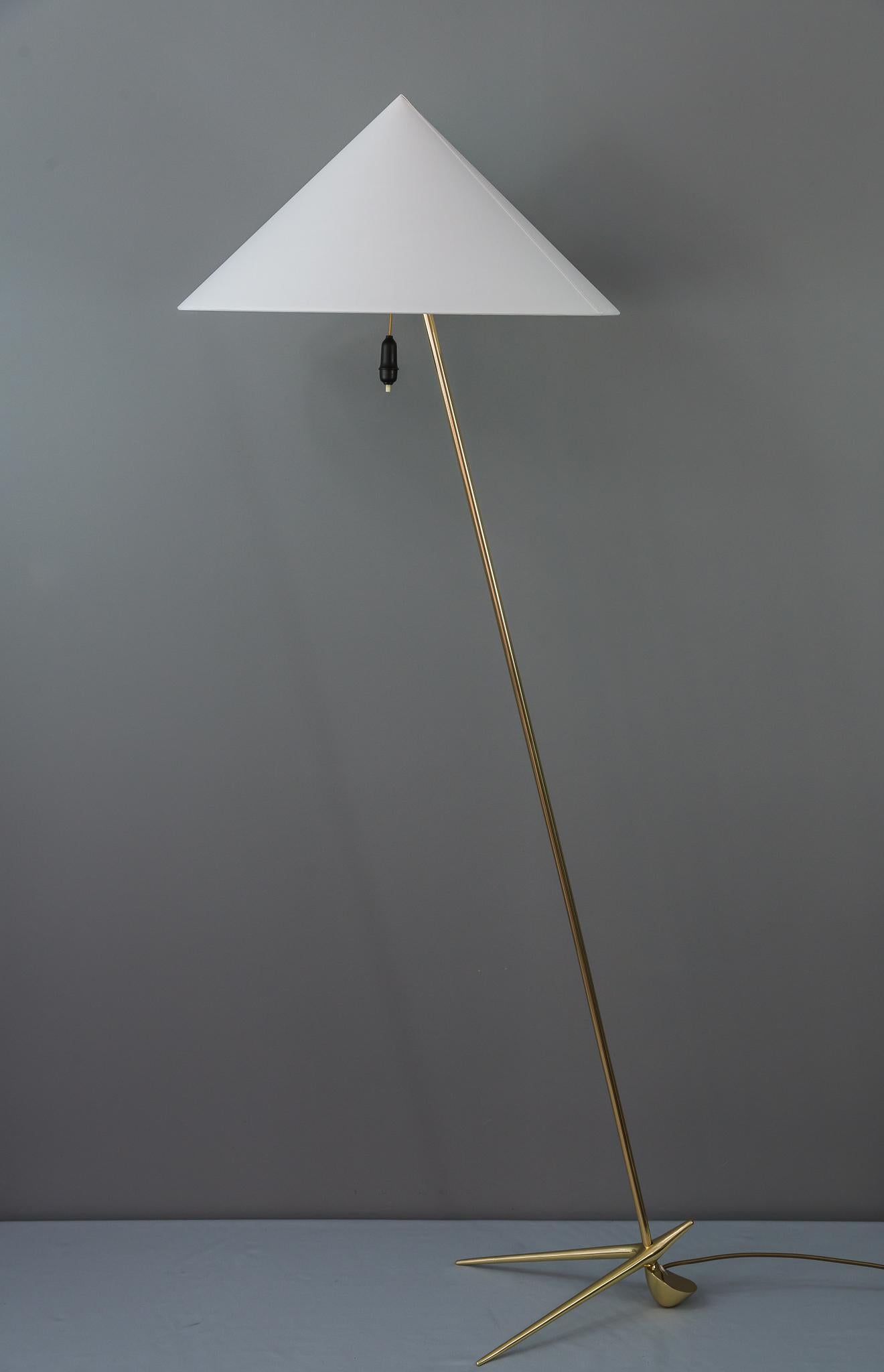 Mid-Century Modern Two Charming golf floor lamps, designed by Rupert Nikoll, Vienna, 1950 For Sale