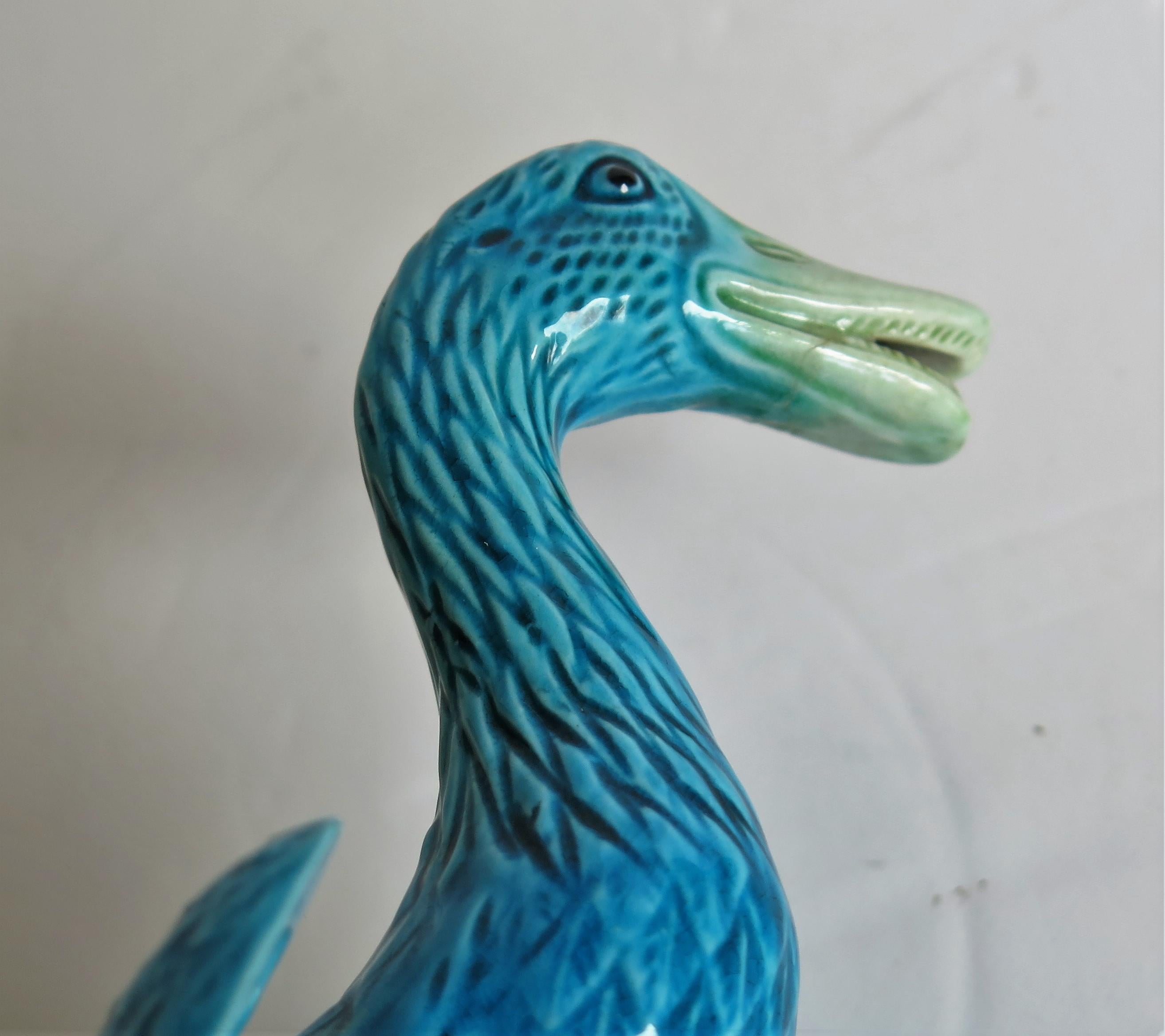 Two Chinese Export Porcelain Geese or Goose Bird Figurines in Poychrome Enamels 7