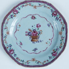 Chinesische Export-Porzellanteller, frühes 19. Jahrhundert