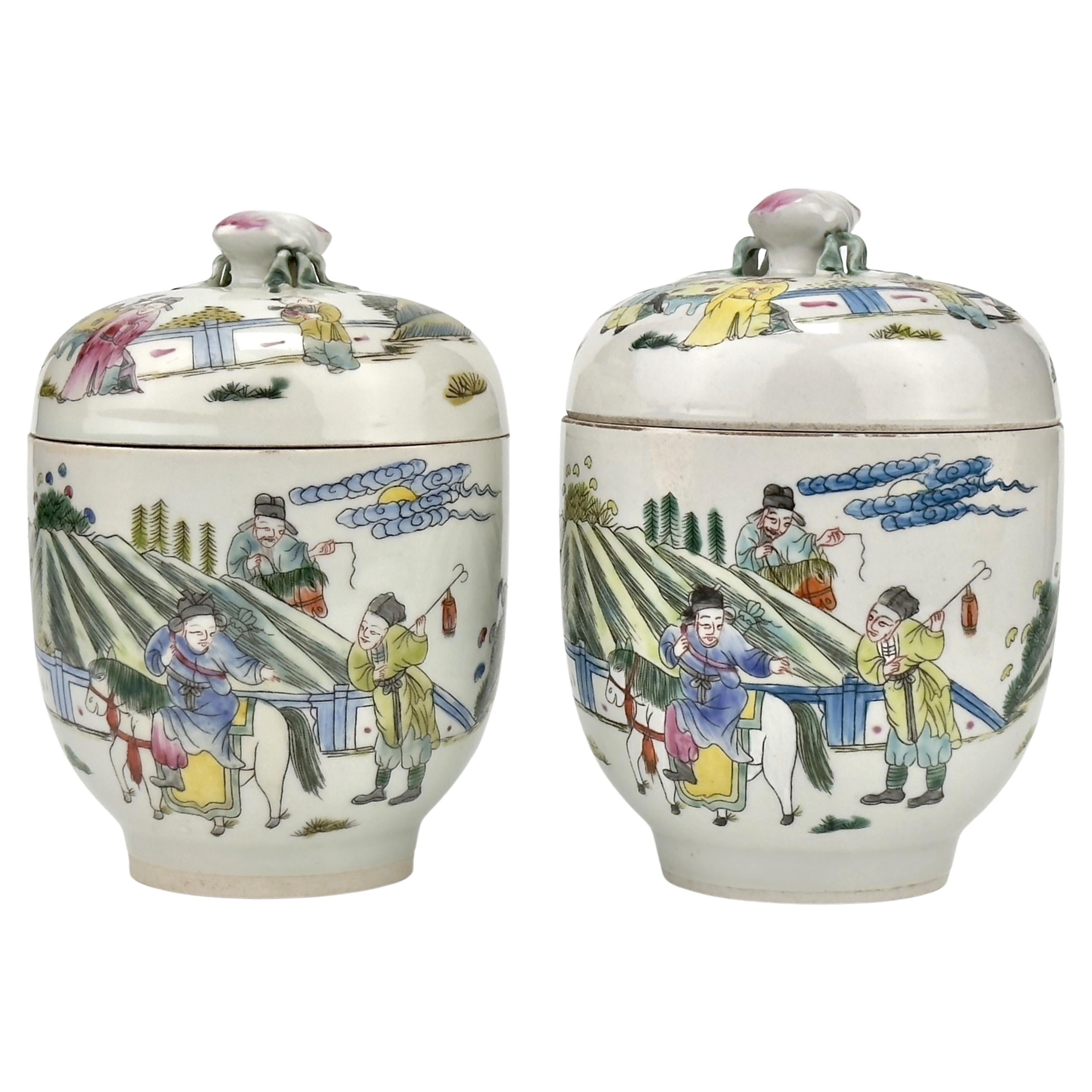 Two Chinese Famille Verte Jars with Horseback Riding, Qing Period, Tongzhi Era For Sale