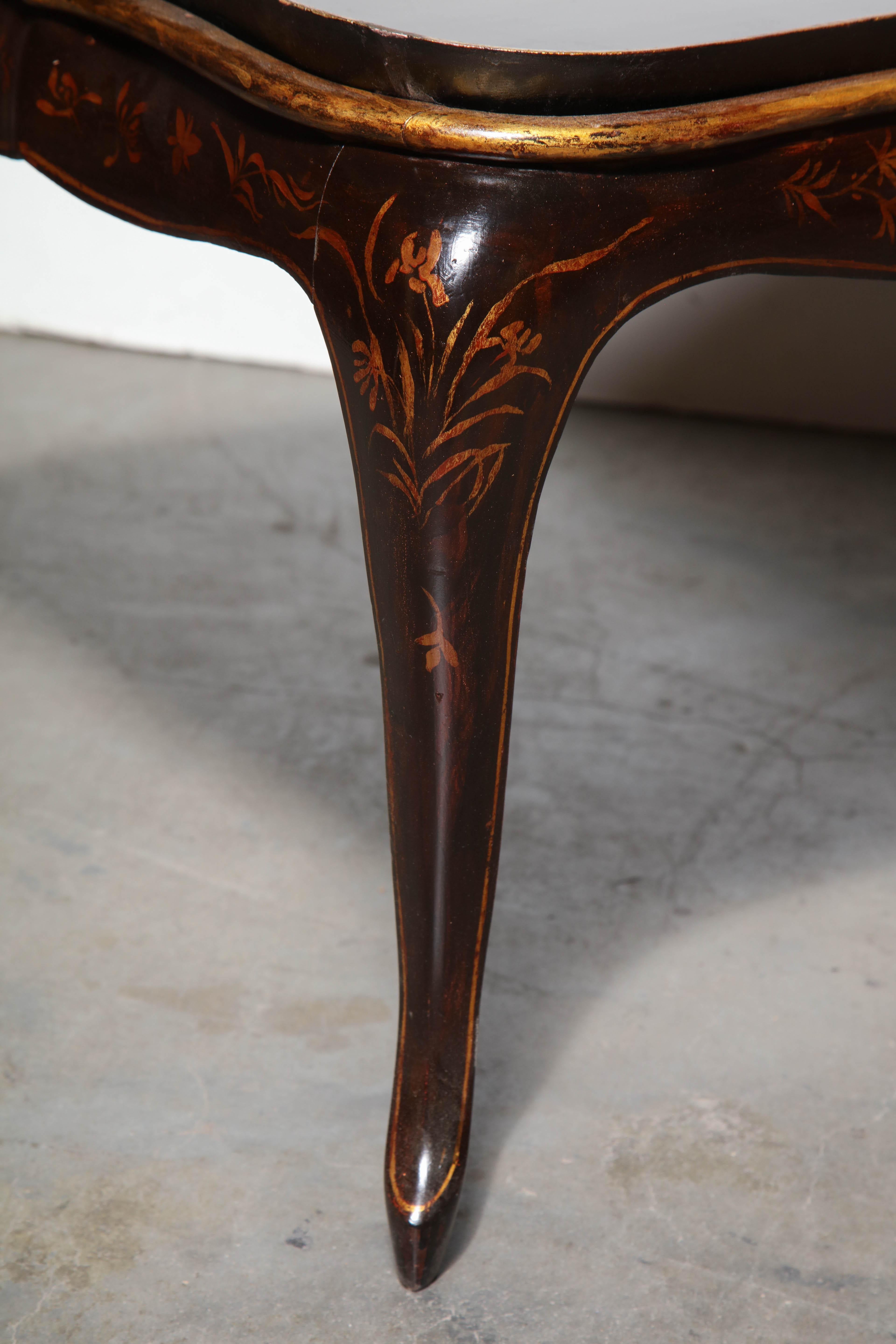 Two Chinese Lacquered Coffee Tables 4