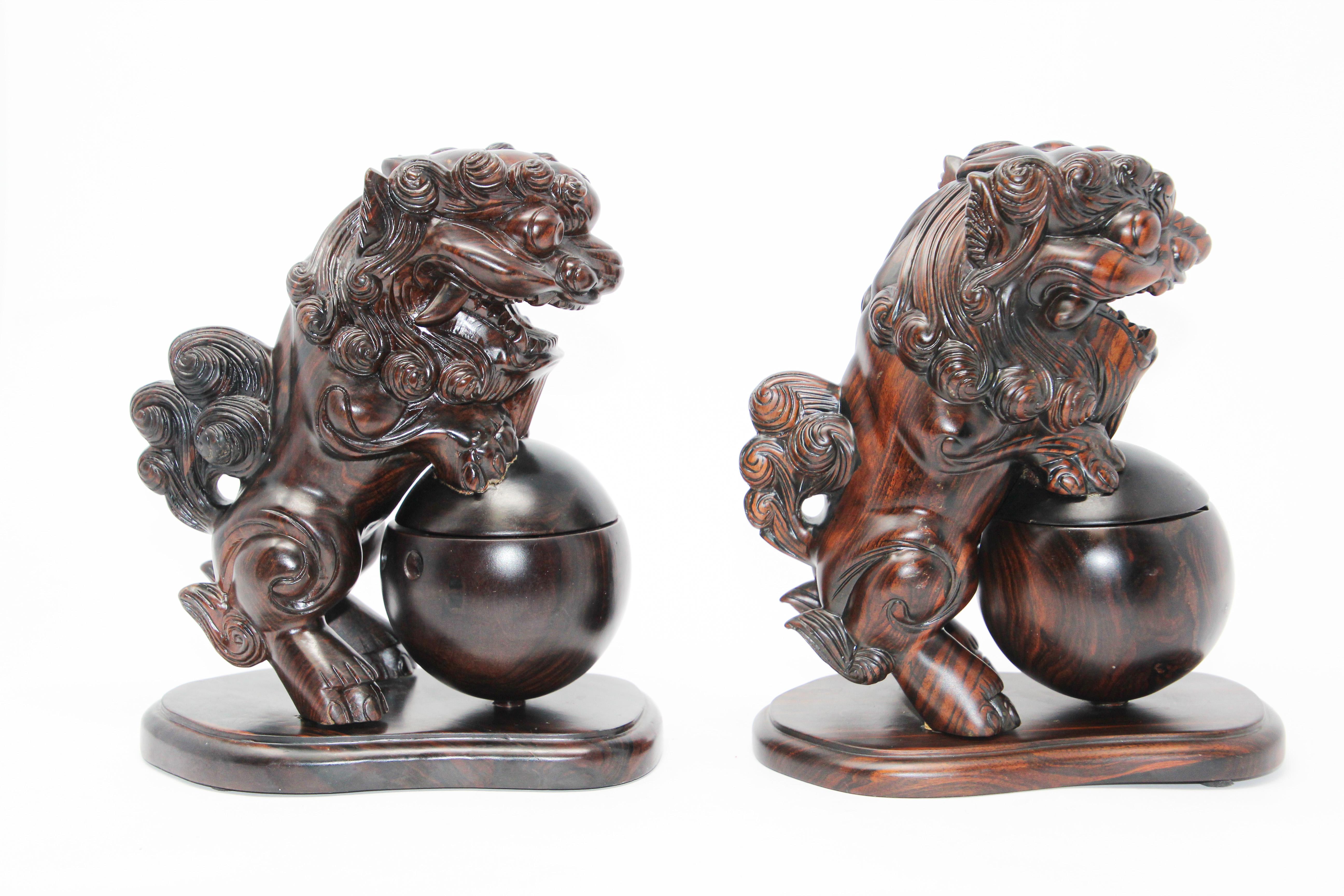 Two Chinese Wood Lion Foo Dogs Incense Holder In Good Condition For Sale In North Hollywood, CA